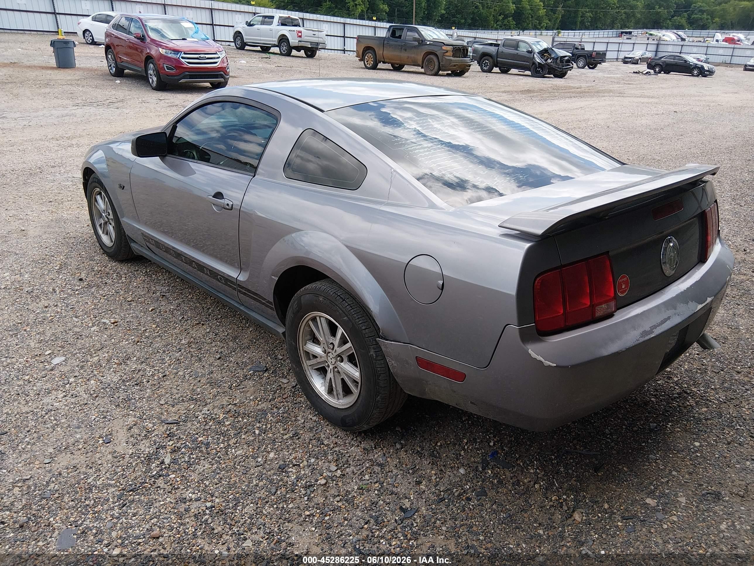 2006 Ford Mustang V6 Gray vin: 1ZVHT80N865196878