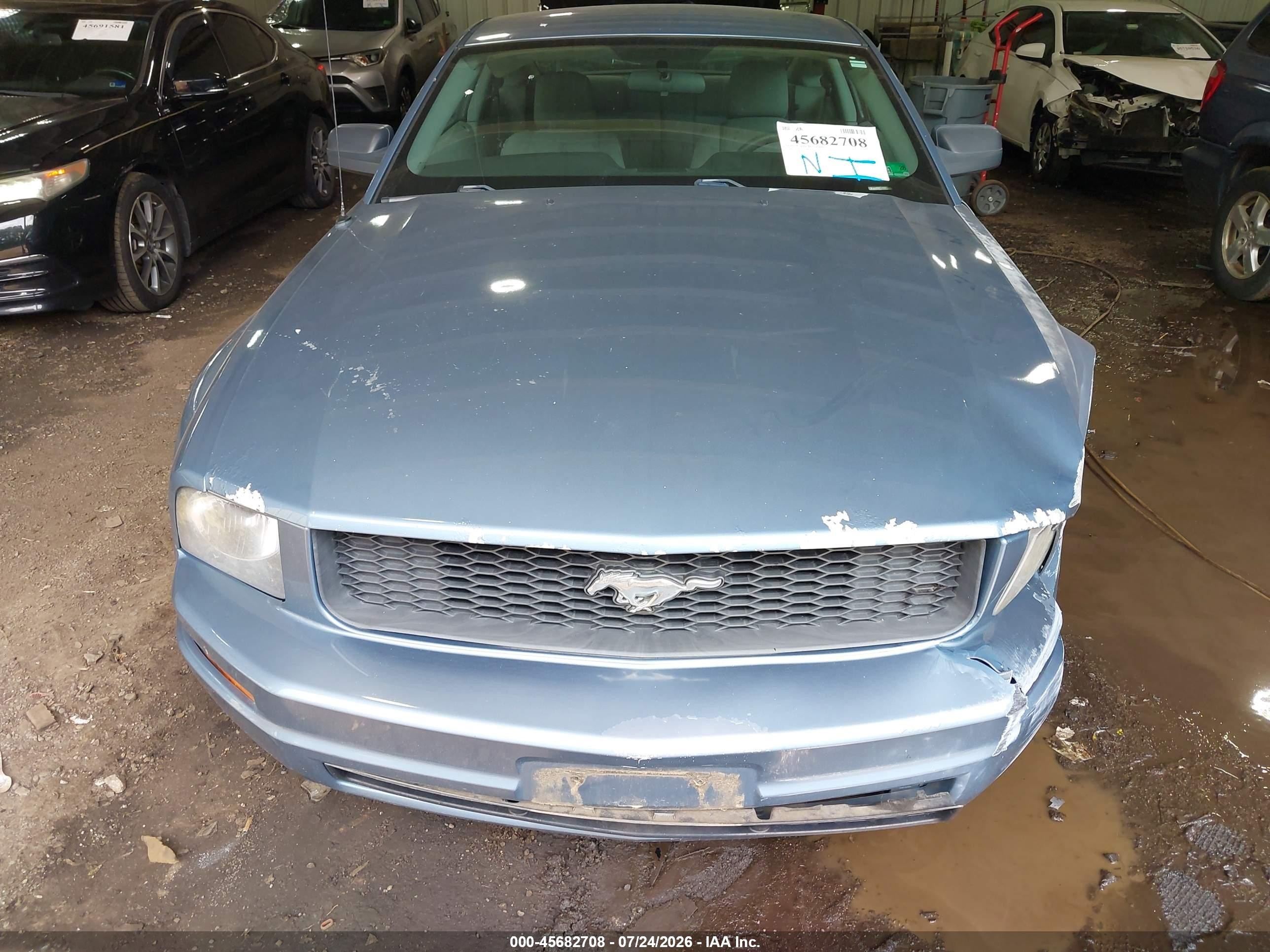 2006 Ford Mustang V6 Light Blue vin: 1ZVHT80N865260465