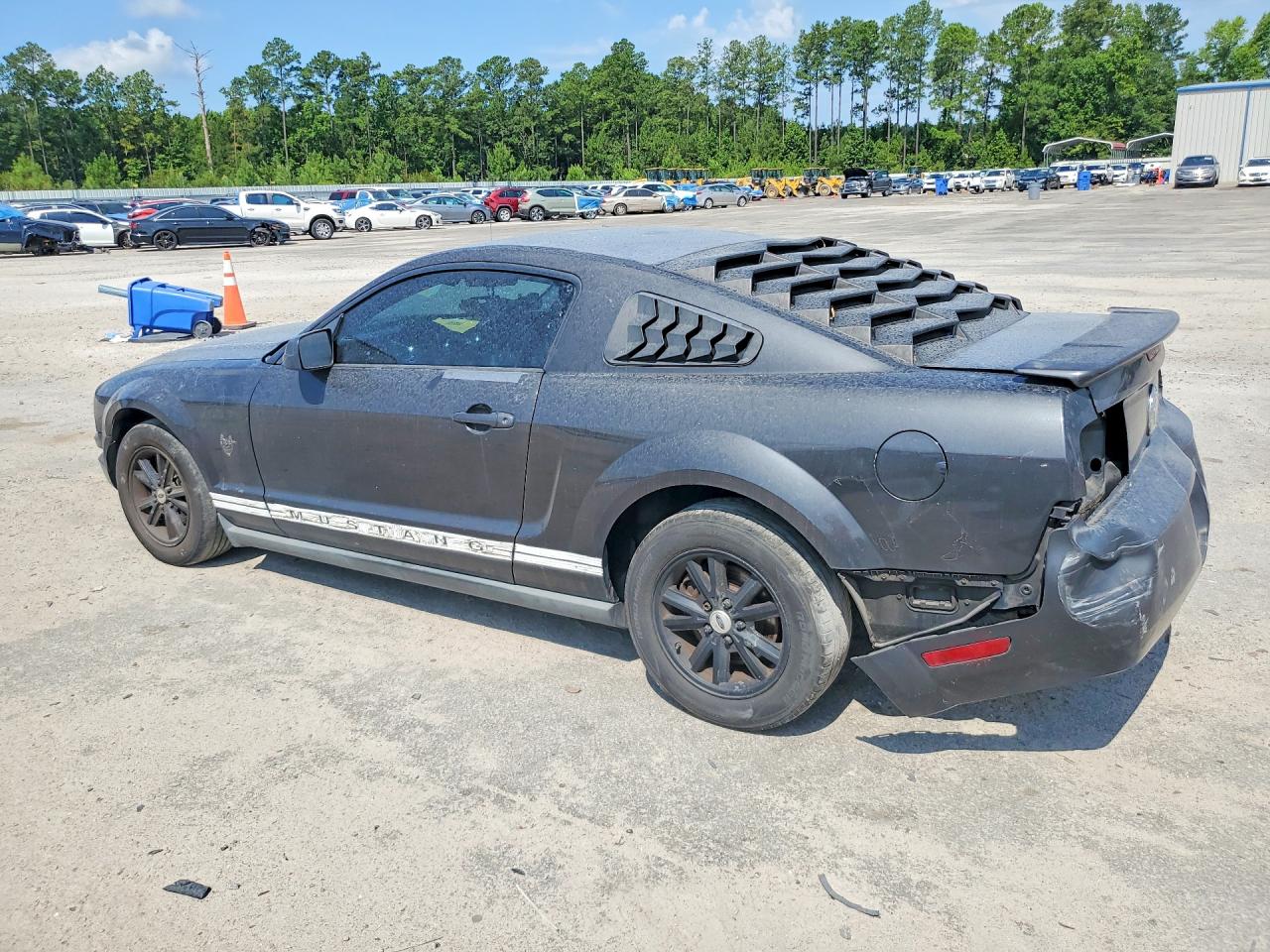 2009 Ford Mustang Charcoal vin: 1ZVHT80N895103104