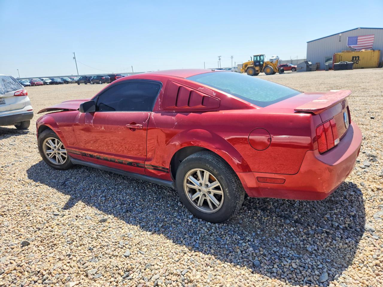 2008 Ford Mustang Красный vin: 1ZVHT80N985132979