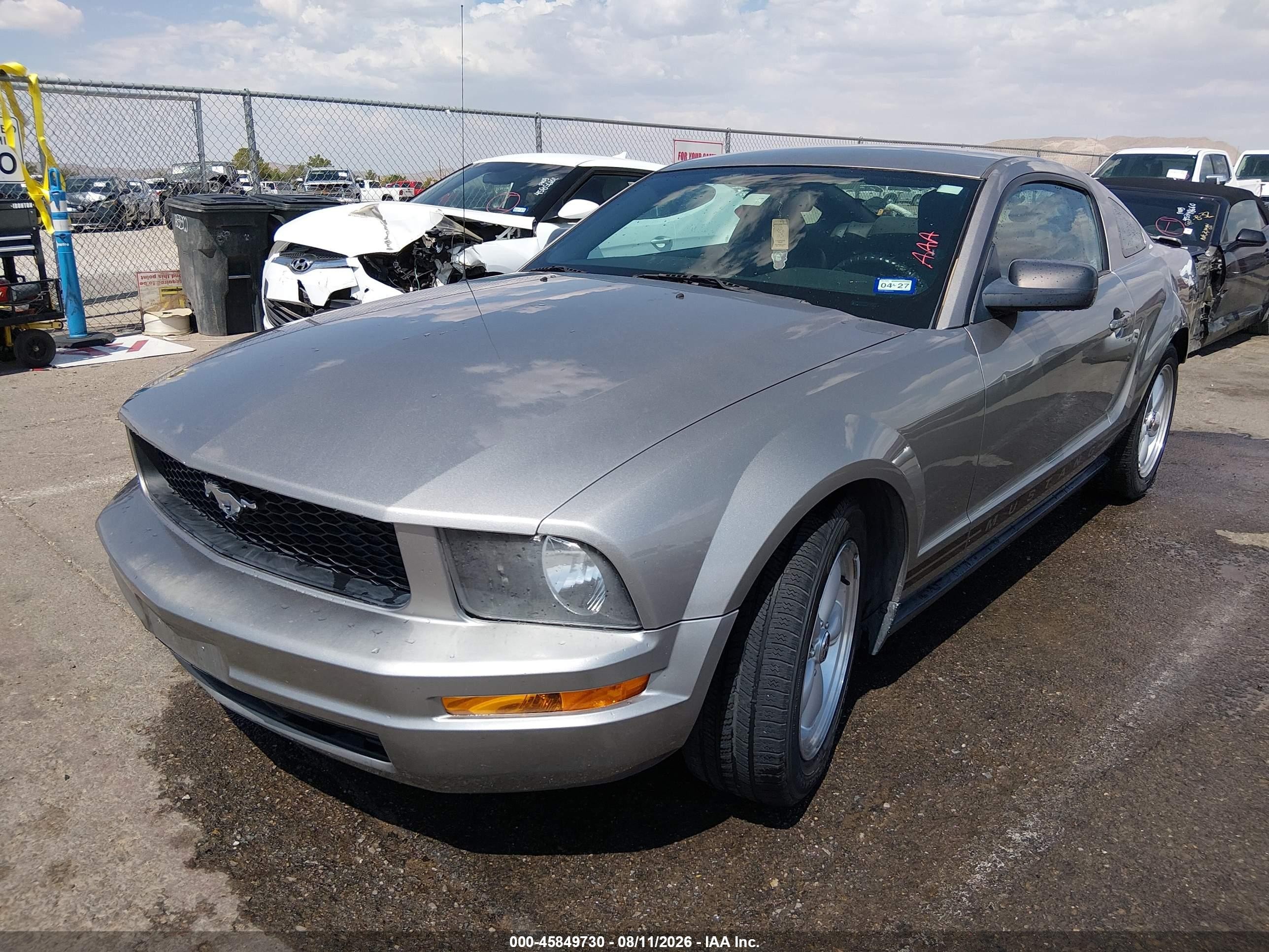 2008 Ford Mustang V6 Deluxe/v6 Premium Silver vin: 1ZVHT80N985153945