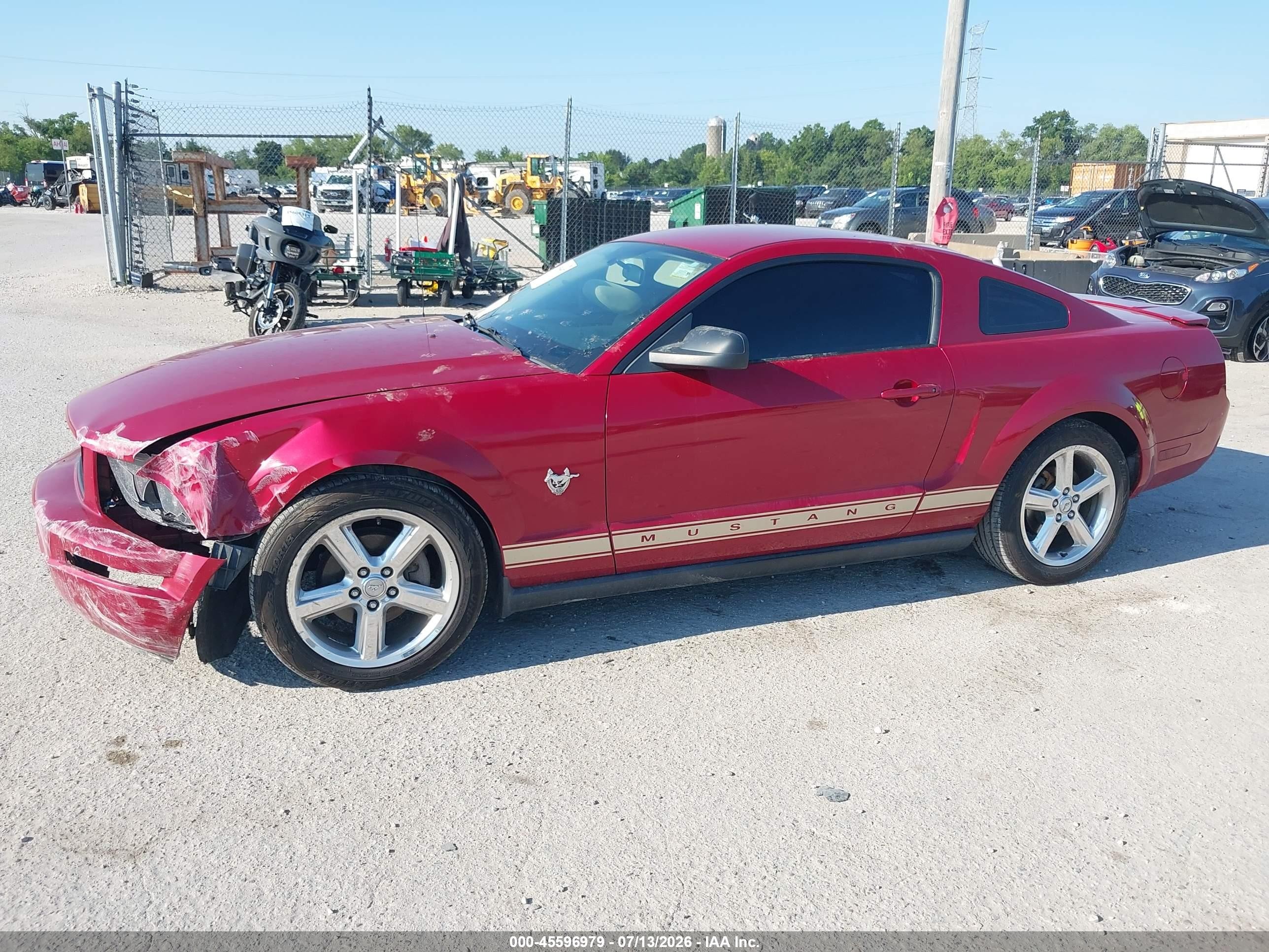 2009 Ford Mustang V6/v6 Premium Red vin: 1ZVHT80N995128206