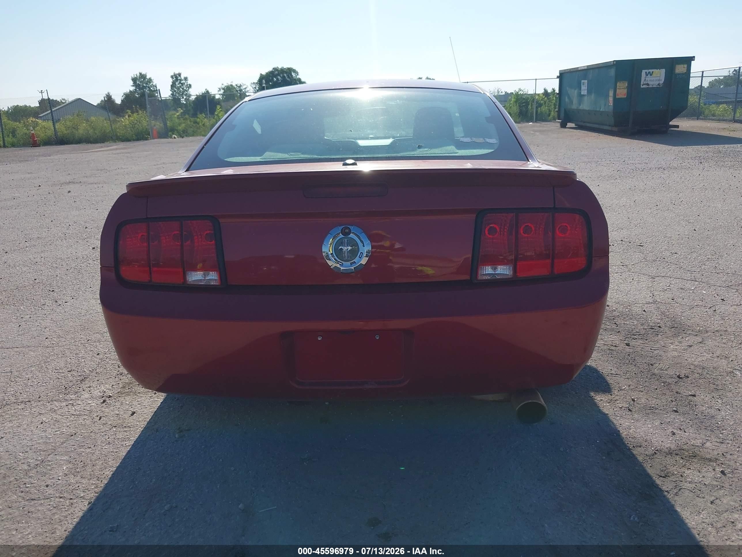 2009 Ford Mustang V6/v6 Premium Red vin: 1ZVHT80N995128206