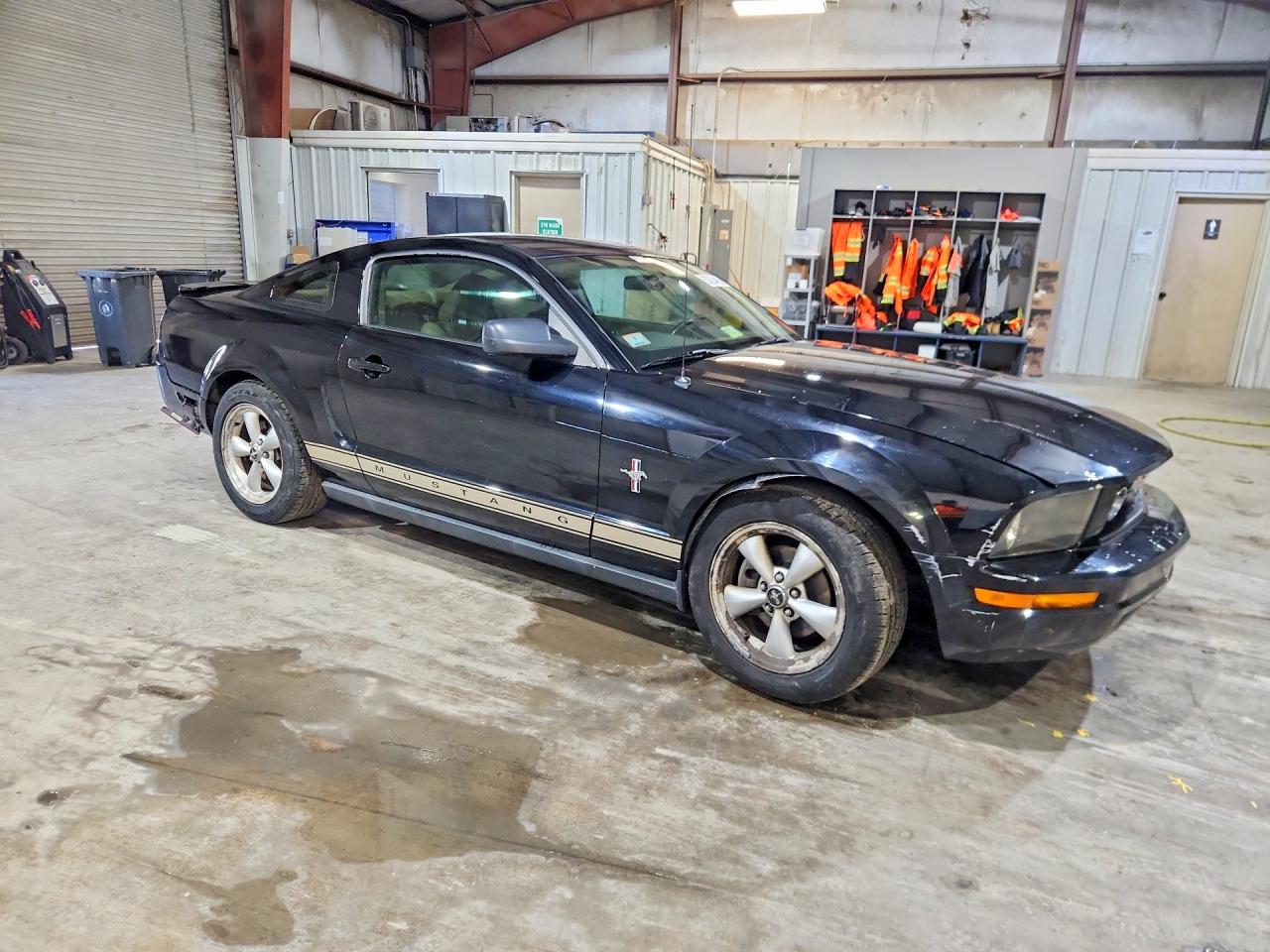 2007 Ford Mustang Black vin: 1ZVHT80NX75291234