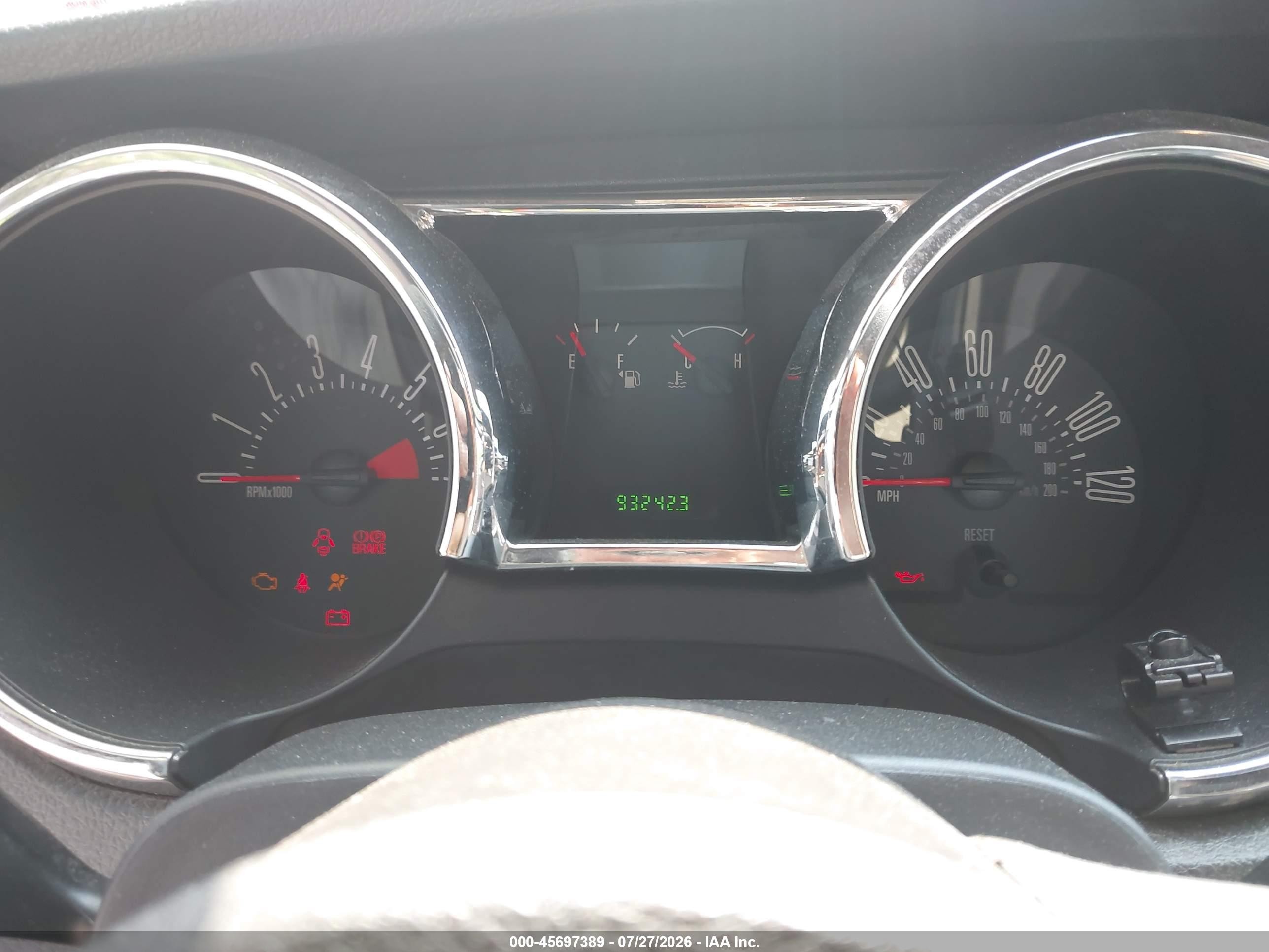 2009 Ford Mustang V6/v6 Premium Silver vin: 1ZVHT80NX95133432