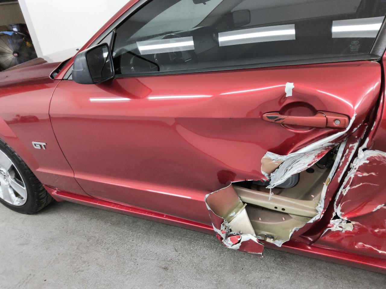 2006 Ford Mustang Gt Red vin: 1ZVHT82H065168788 Damage: Left Front Door, Severe Damage, Replacement Required