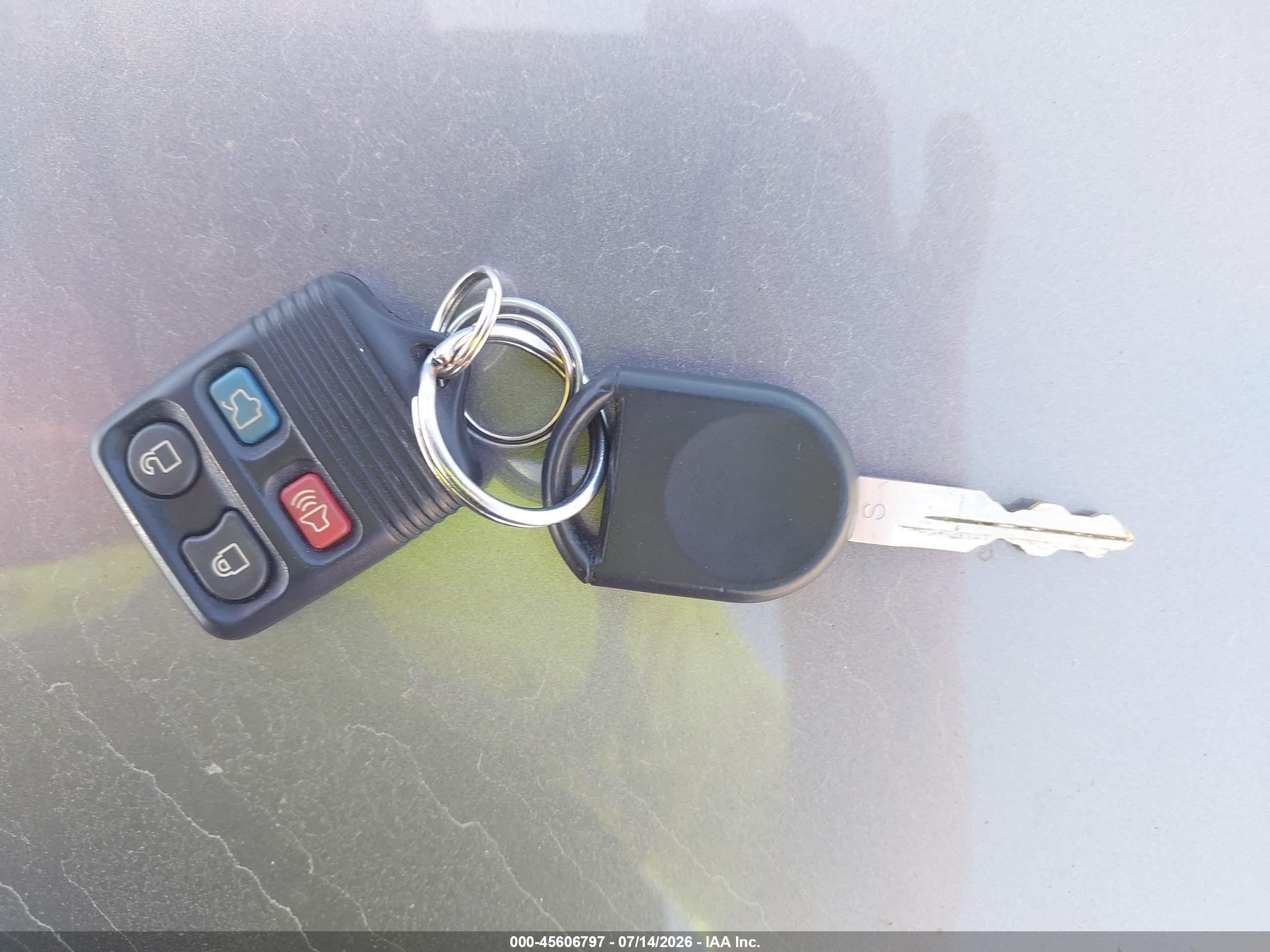 2006 Ford Mustang Gt Серый vin: 1ZVHT82H065222476