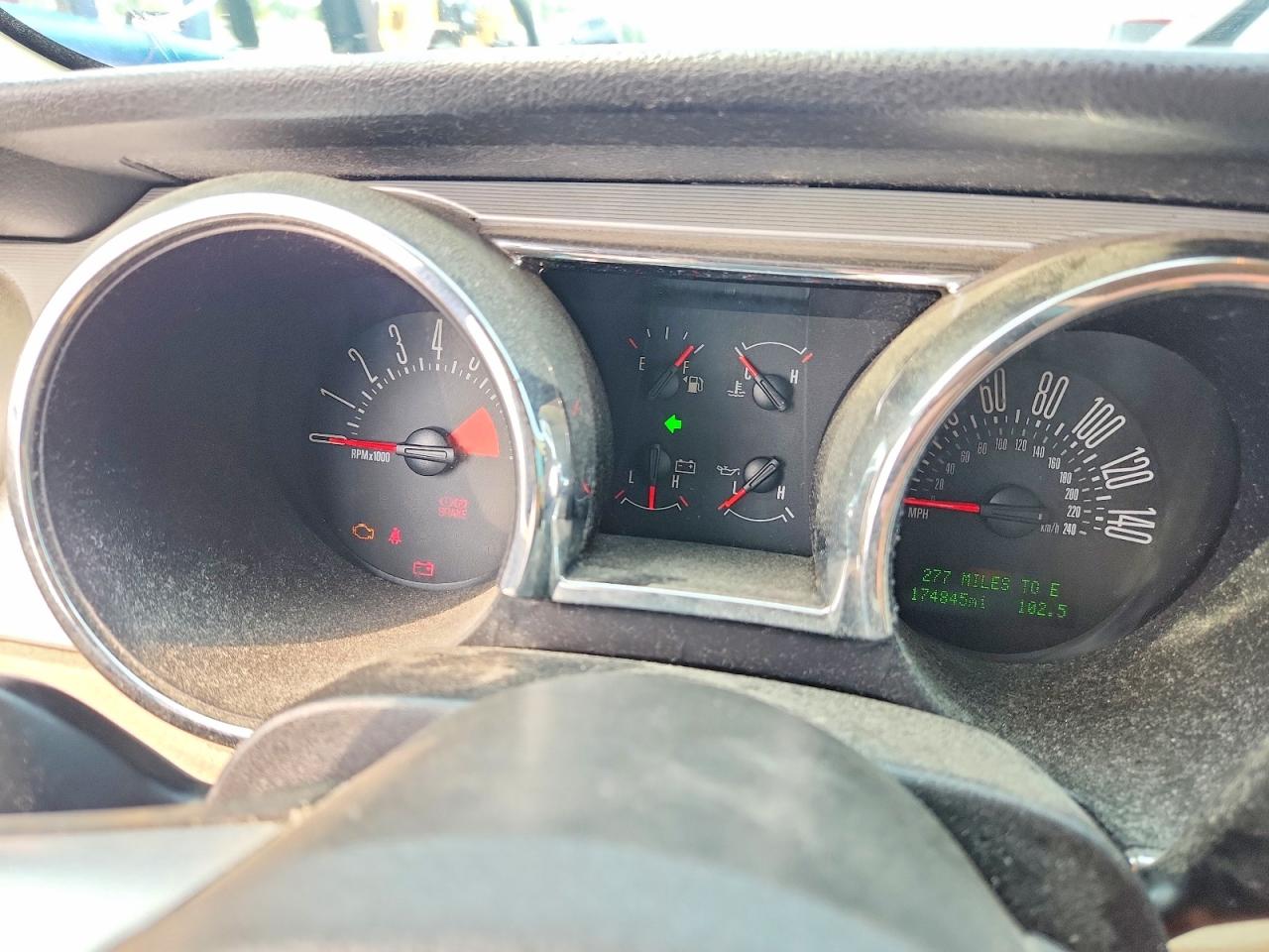 2006 Ford Mustang Gt Темно-бордовый vin: 1ZVHT82H165171814