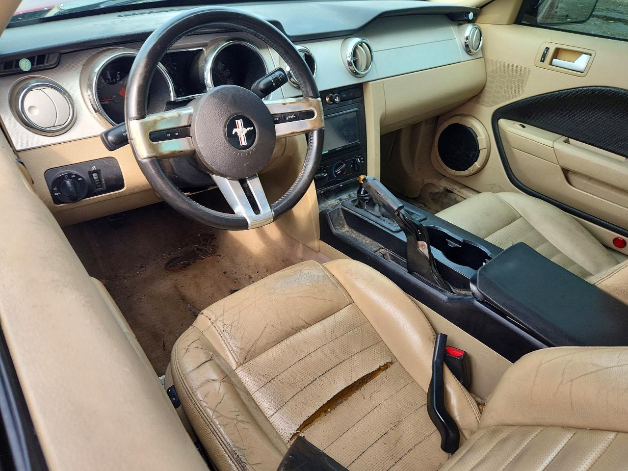 2006 Ford Mustang Gt Темно-бордовый vin: 1ZVHT82H165171814