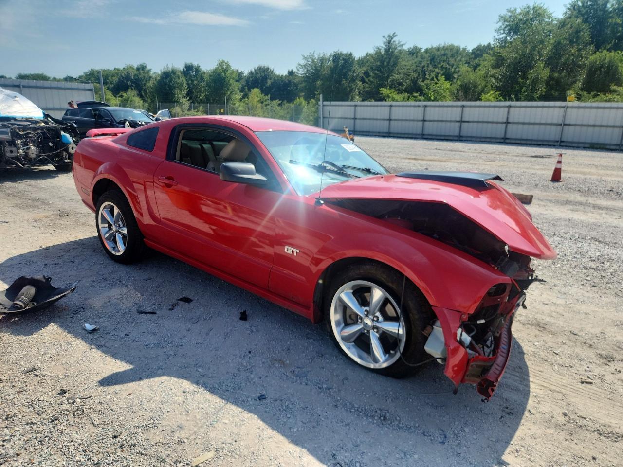 2006 Ford Mustang Gt Red vin: 1ZVHT82H165191254