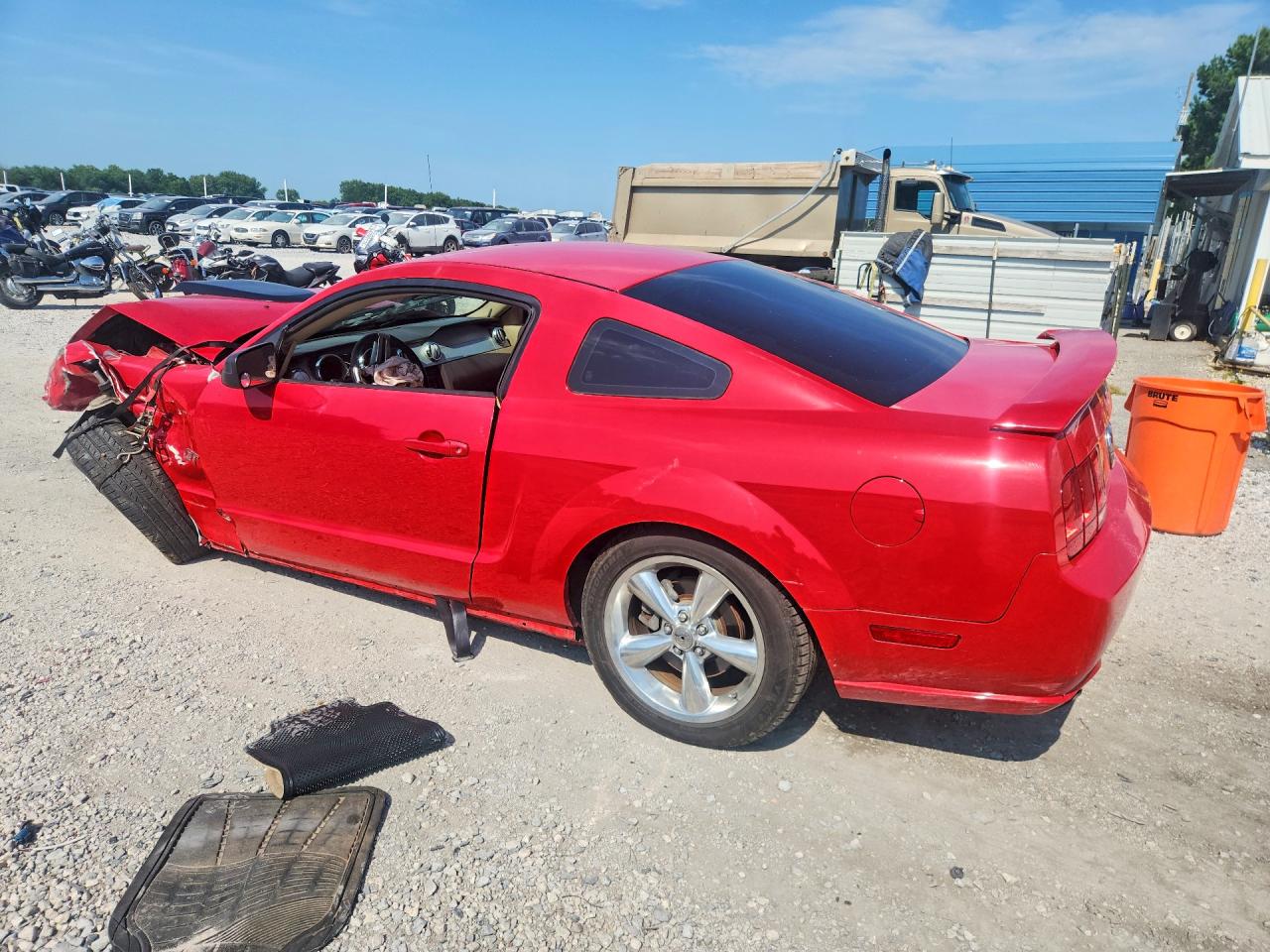 2006 Ford Mustang Gt Red vin: 1ZVHT82H165191254
