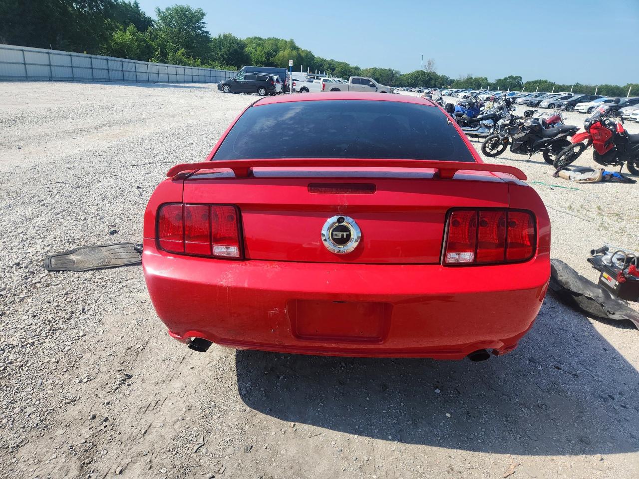 2006 Ford Mustang Gt Red vin: 1ZVHT82H165191254