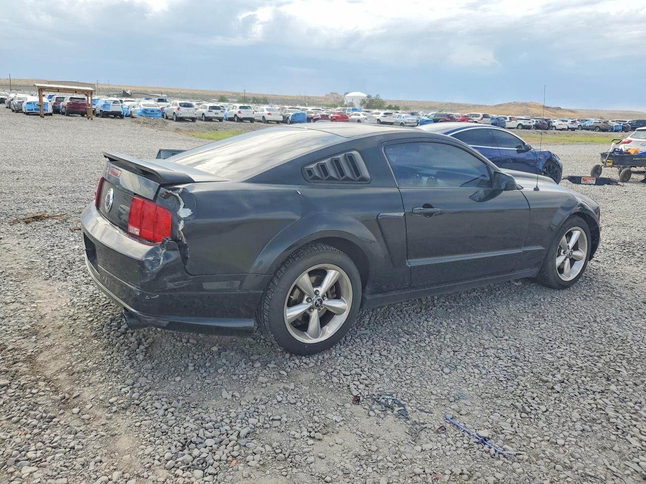 2006 Ford Mustang Gt Black vin: 1ZVHT82H165257785