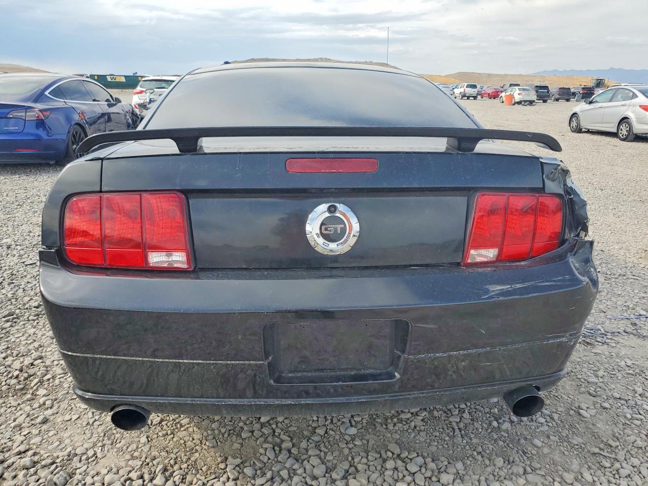 2006 Ford Mustang Gt Black vin: 1ZVHT82H165257785