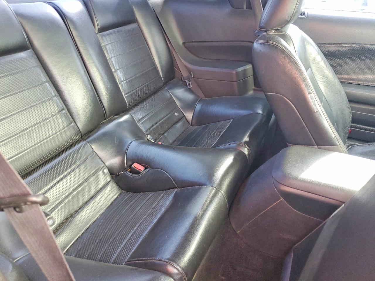 2006 Ford Mustang Gt Black vin: 1ZVHT82H165257785