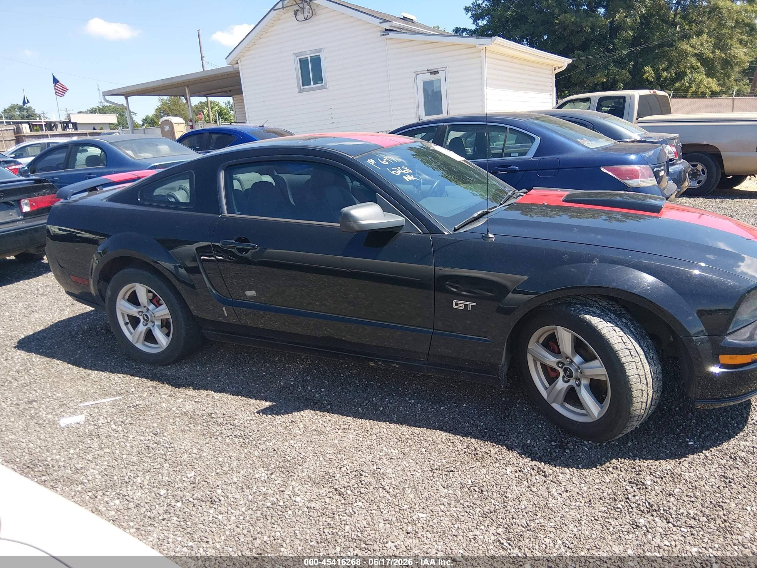 2007 Ford Mustang Gt Deluxe/gt Premium Black vin: 1ZVHT82H175226540