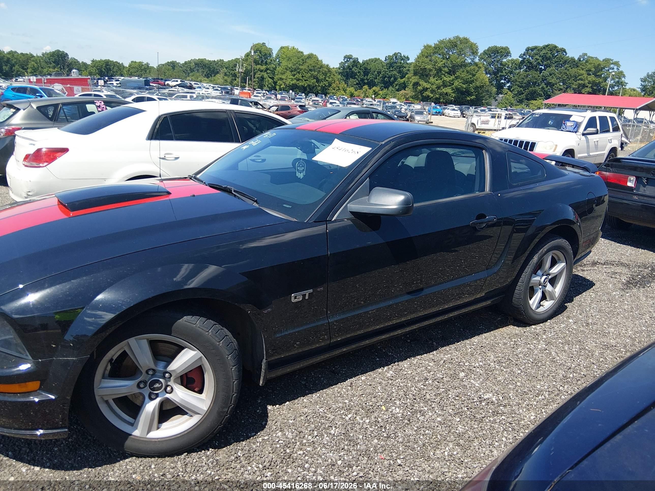 2007 Ford Mustang Gt Deluxe/gt Premium Black vin: 1ZVHT82H175226540