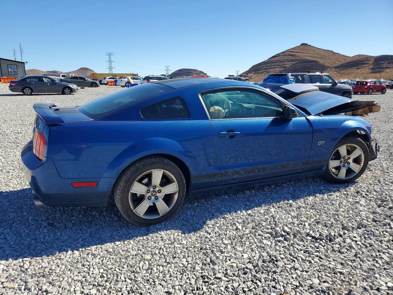 2007 Ford Mustang Gt Blue vin: 1ZVHT82H175266438
