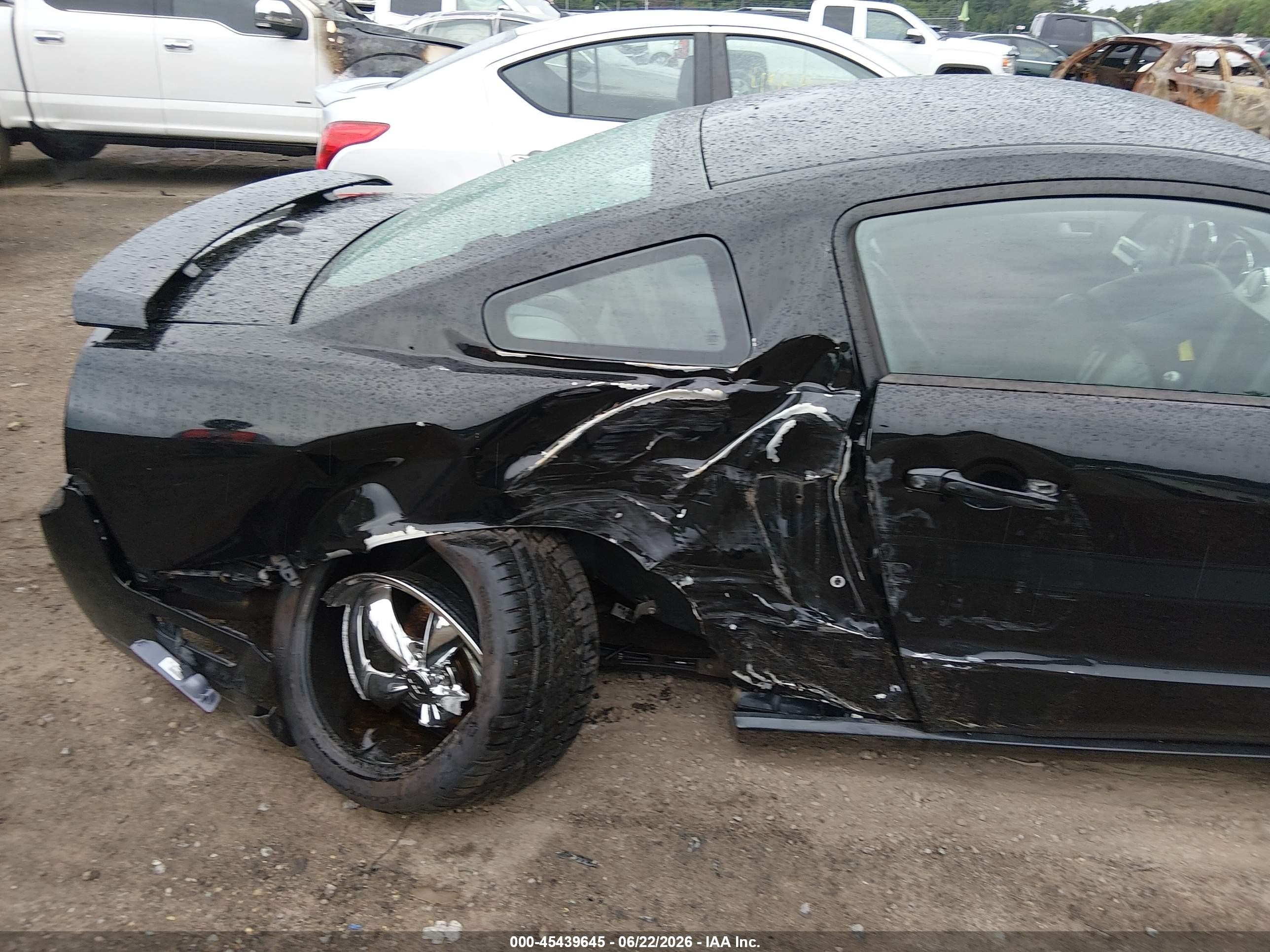 2008 Ford Mustang Gt Deluxe/gt Premium Black vin: 1ZVHT82H185189300