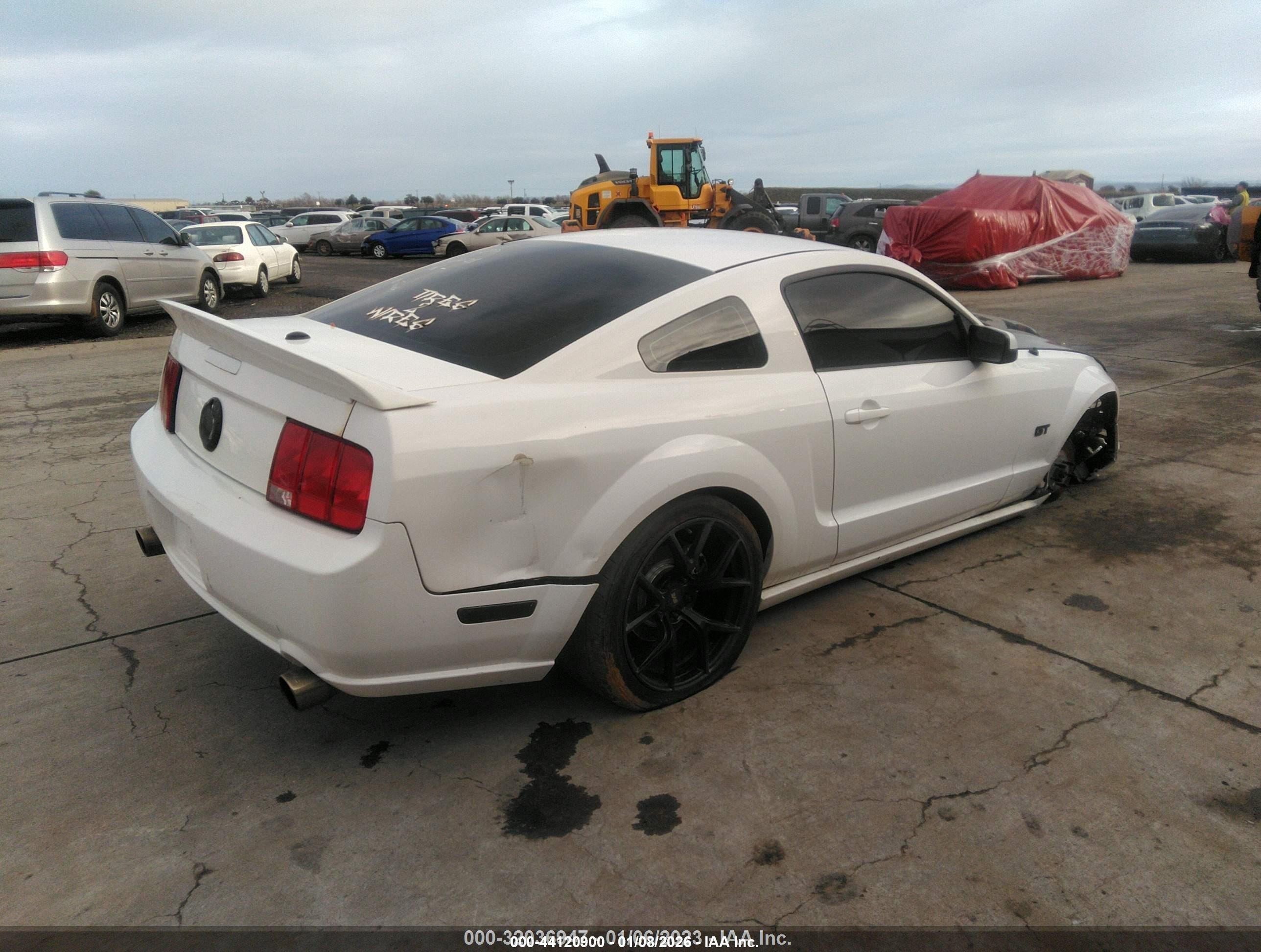2007 Ford Mustang Gt Deluxe/gt Premium Black vin: 1ZVHT82H275292420