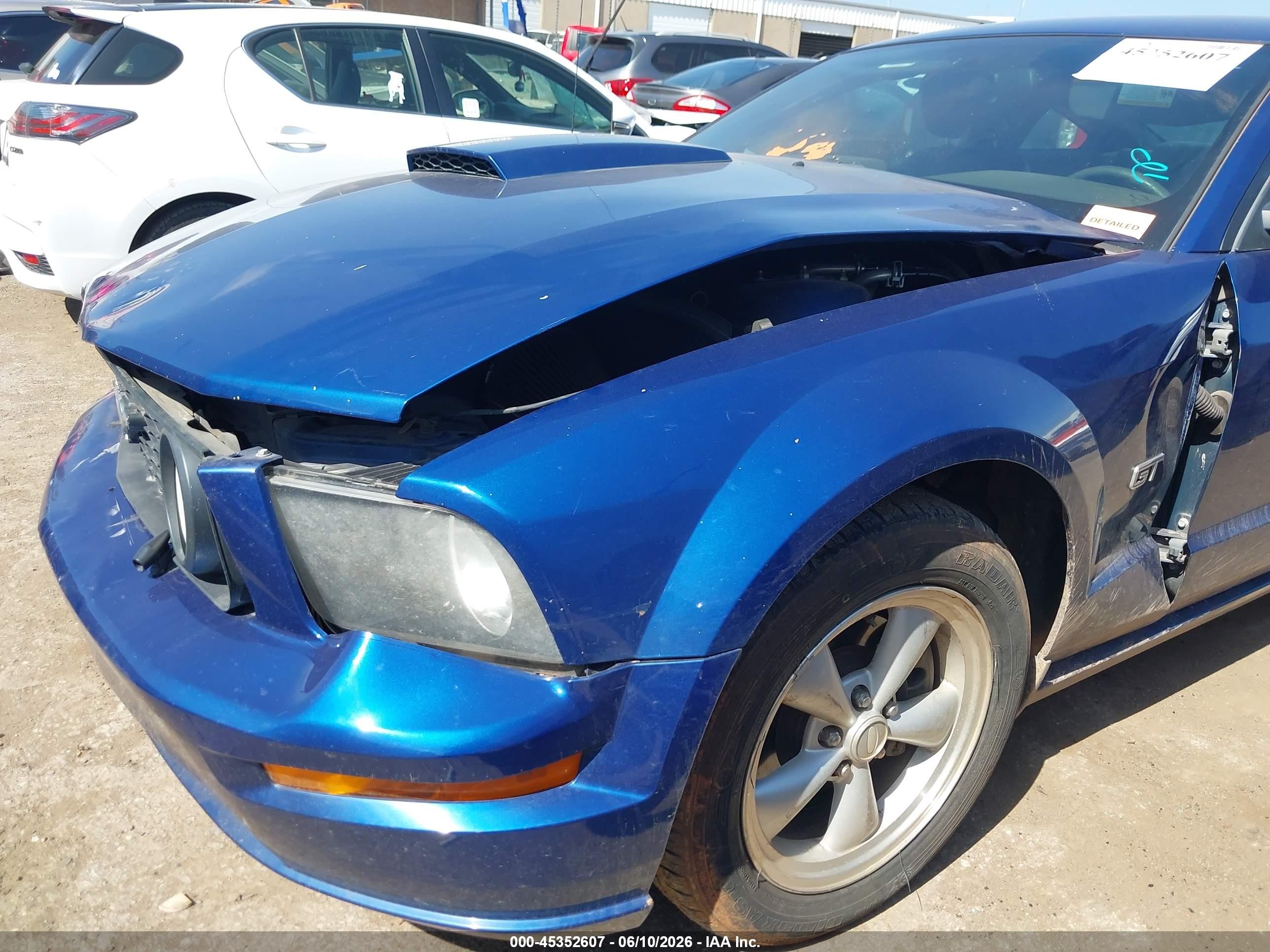 2008 Ford Mustang Gt Deluxe/gt Premium Синий vin: 1ZVHT82H285114668