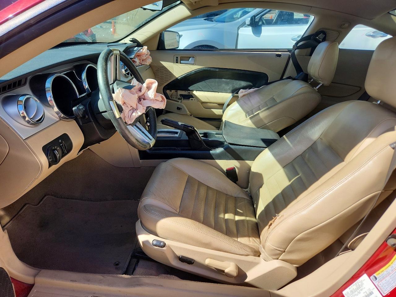 2008 Ford Mustang Gt Burgundy vin: 1ZVHT82H285135178