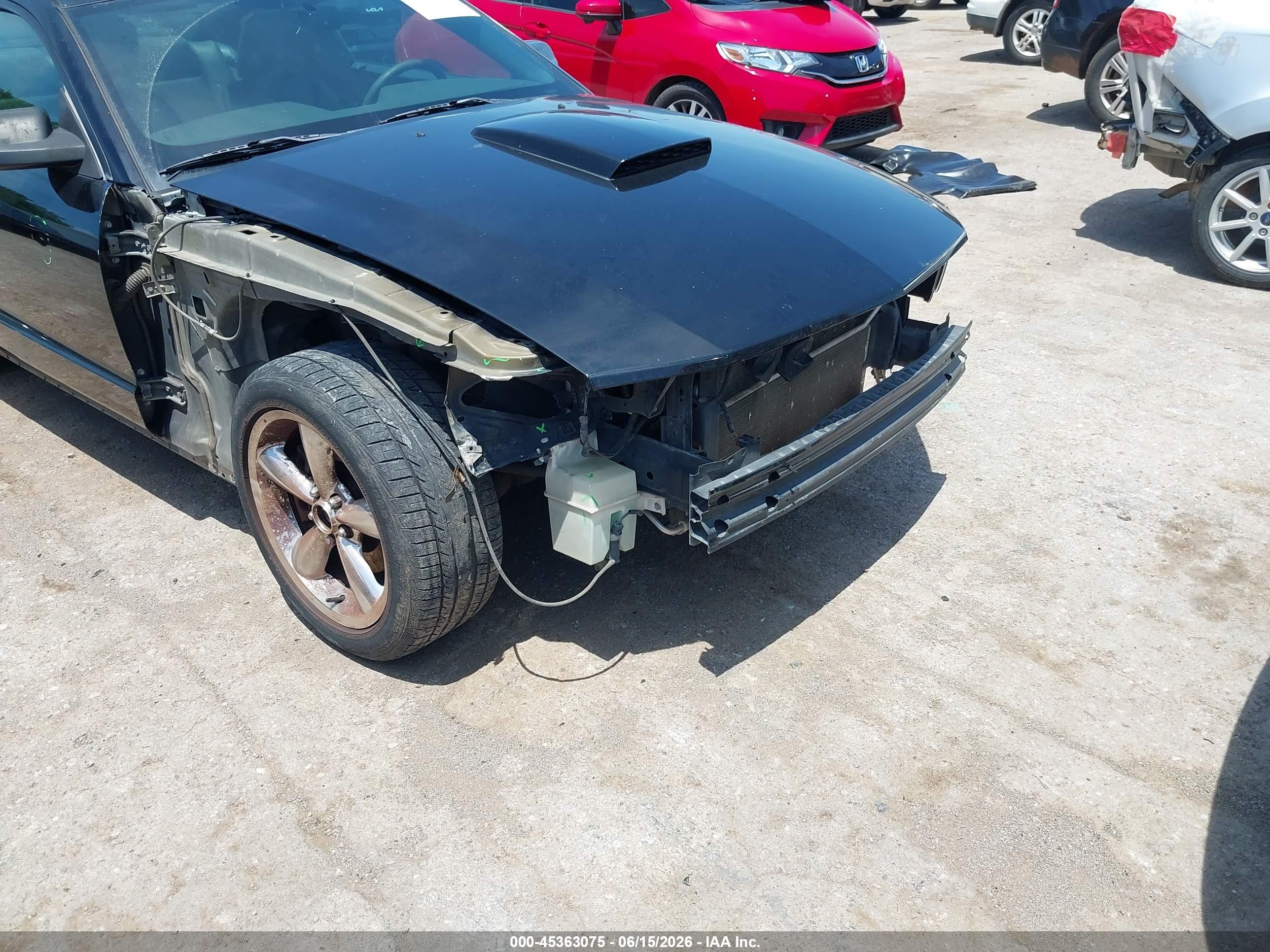 2008 Ford Mustang Gt Deluxe/gt Premium Black vin: 1ZVHT82H285160274