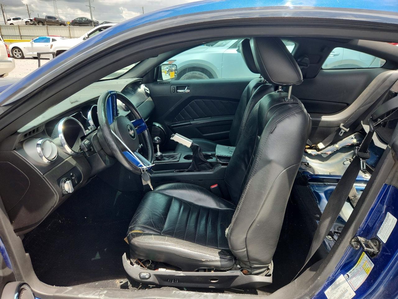 2008 Ford Mustang Gt Blue vin: 1ZVHT82H285188821