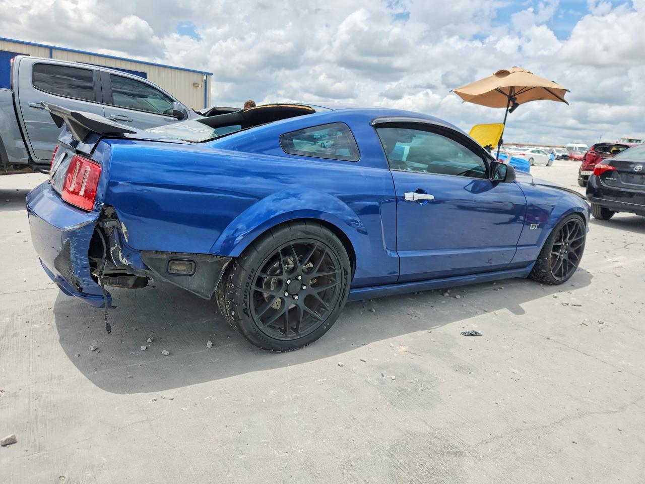 2008 Ford Mustang Gt Blue vin: 1ZVHT82H285188821