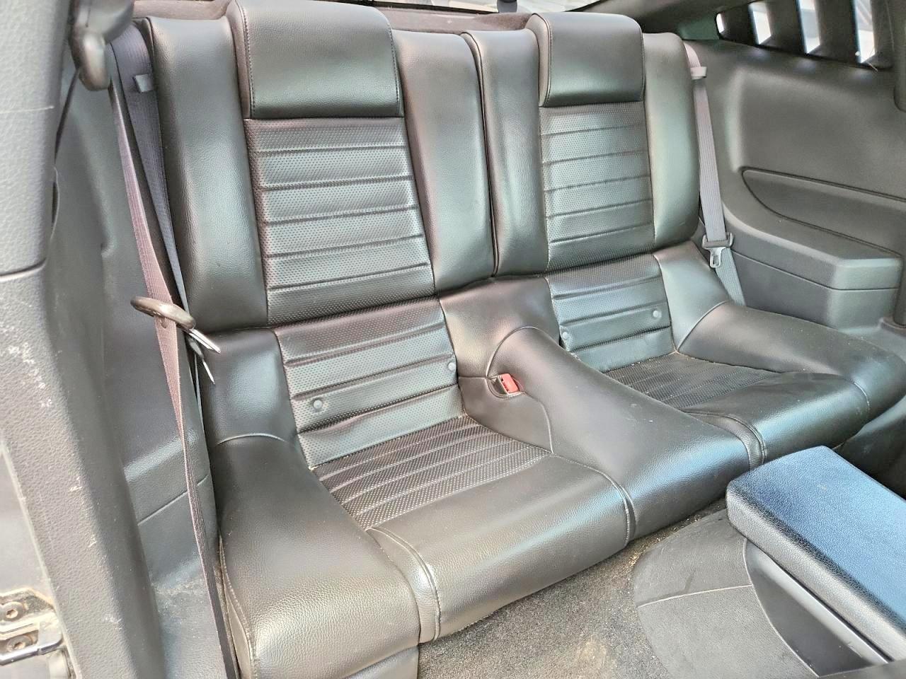 2006 Ford Mustang Gt Silver vin: 1ZVHT82H365163813