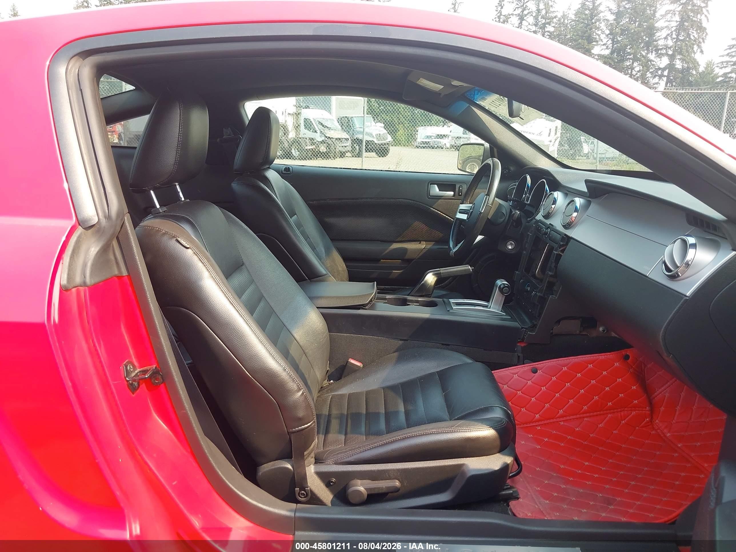 2006 Ford Mustang Gt Red vin: 1ZVHT82H365228708