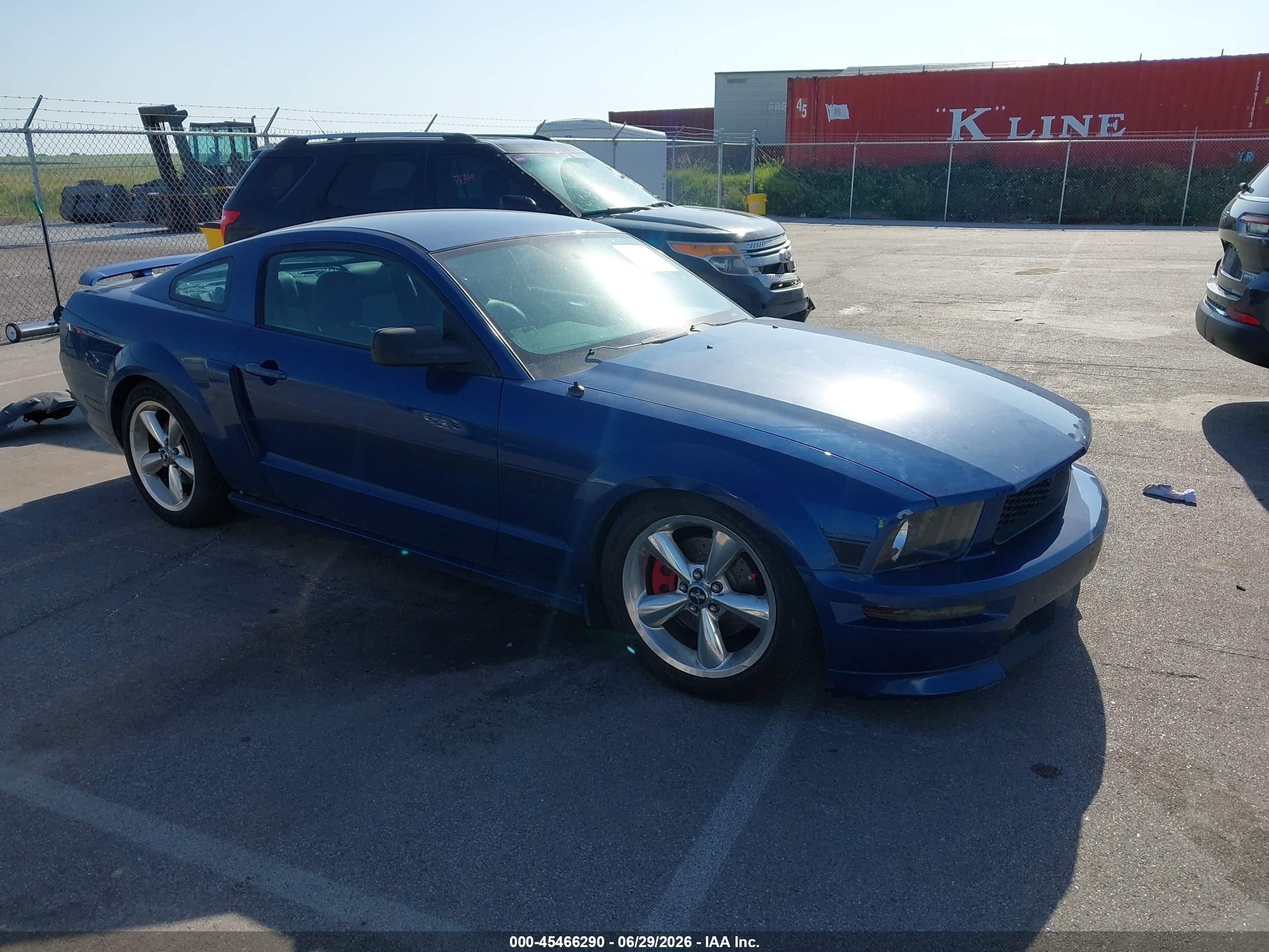 2007 Ford Mustang Gt Deluxe/gt Premium Blue vin: 1ZVHT82H375214230