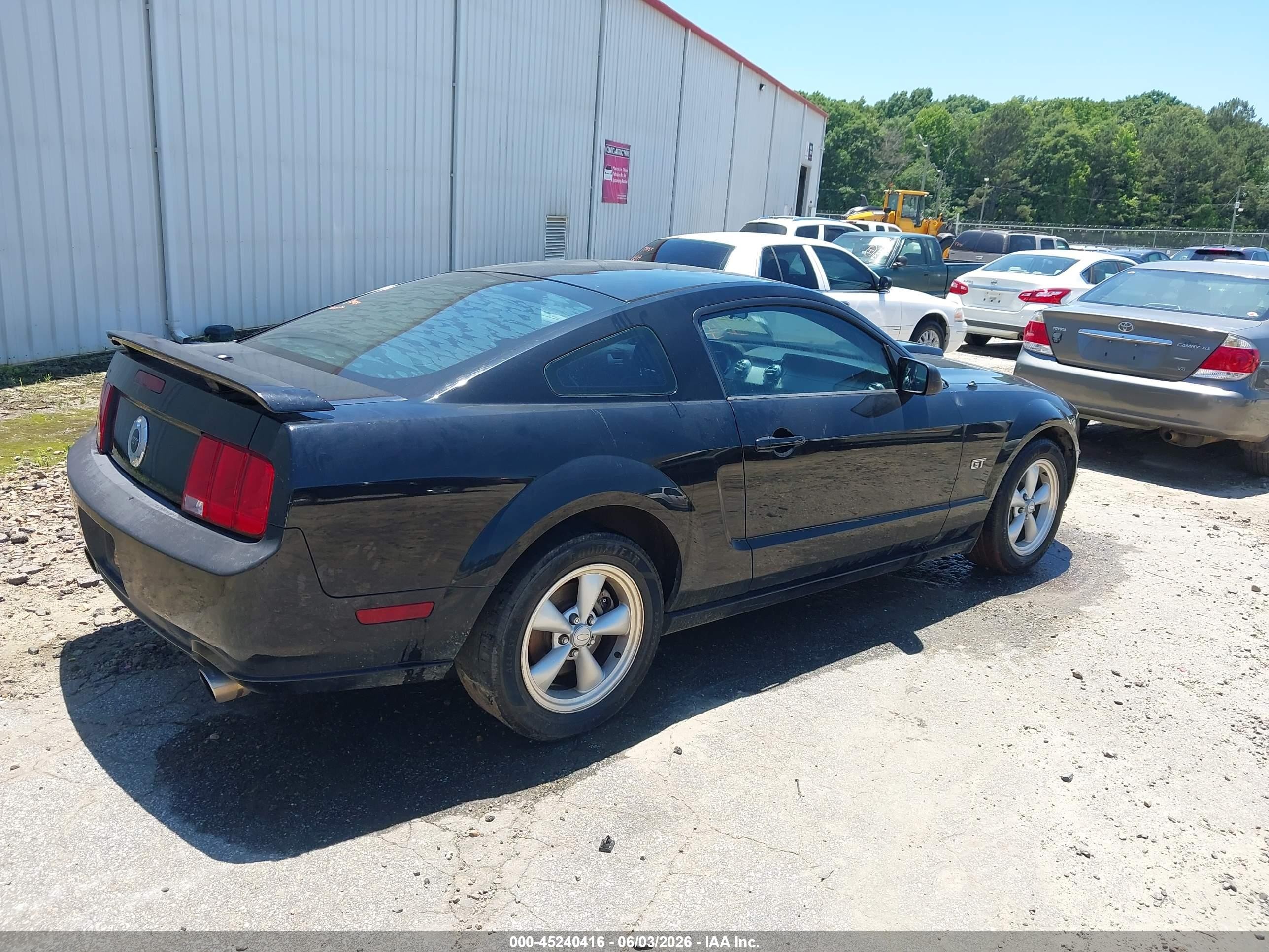 2008 Ford Mustang Gt Deluxe/gt Premium Black vin: 1ZVHT82H385145265