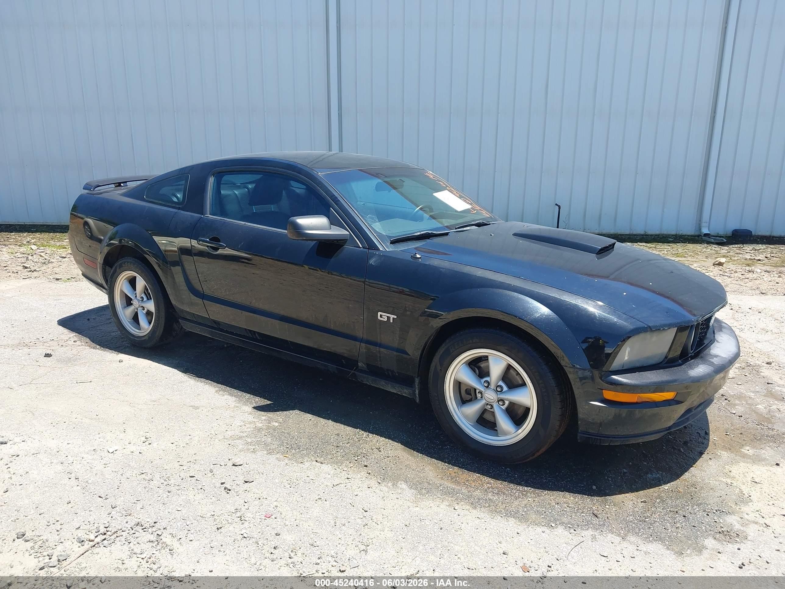 2008 Ford Mustang Gt Deluxe/gt Premium Black vin: 1ZVHT82H385145265