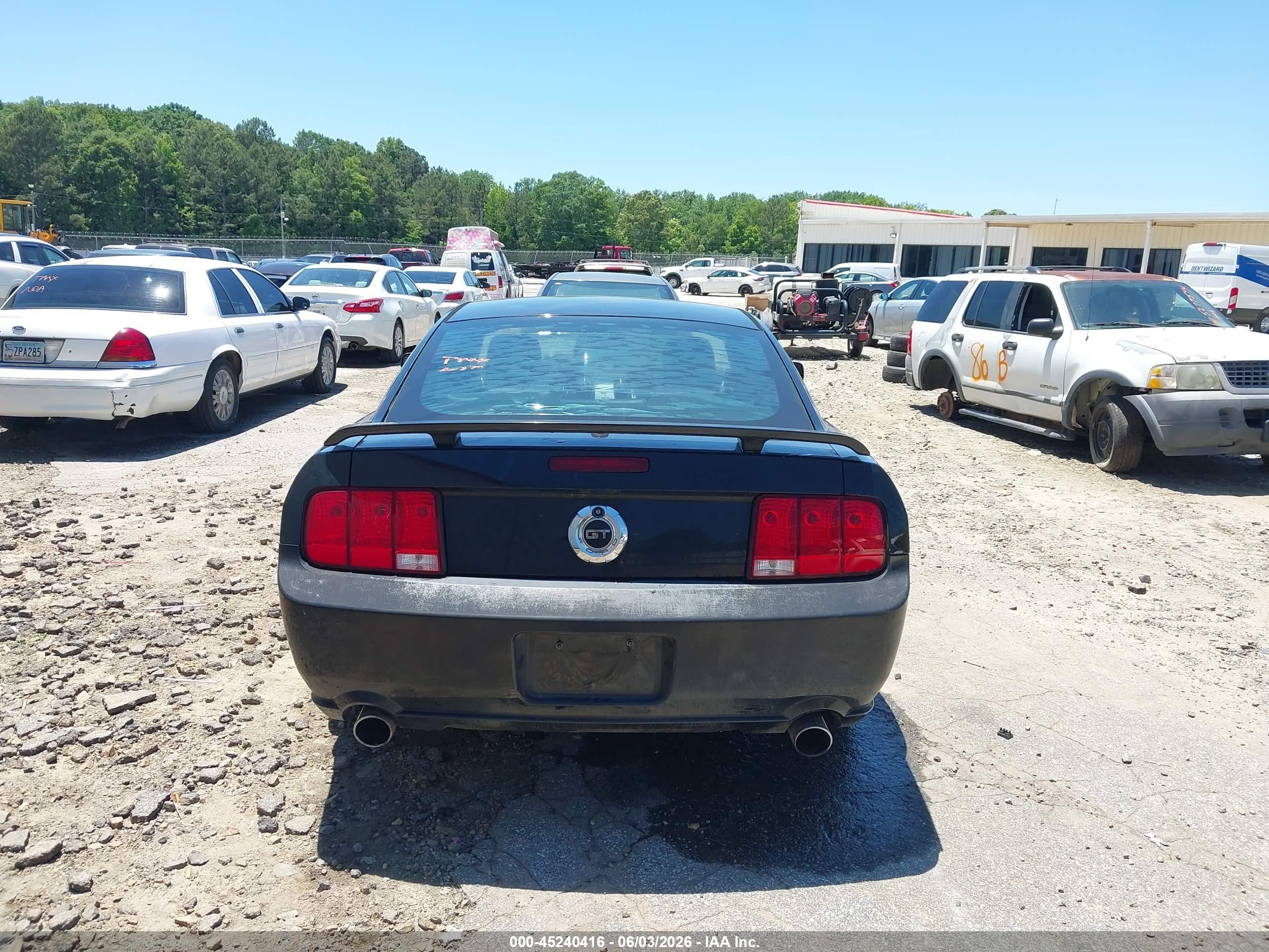 2008 Ford Mustang Gt Deluxe/gt Premium Black vin: 1ZVHT82H385145265