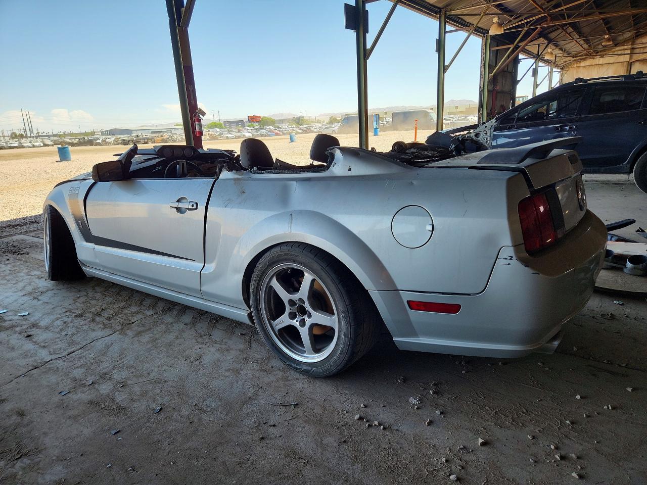 2005 Ford Mustang Gt Silver vin: 1ZVHT82H455218722
