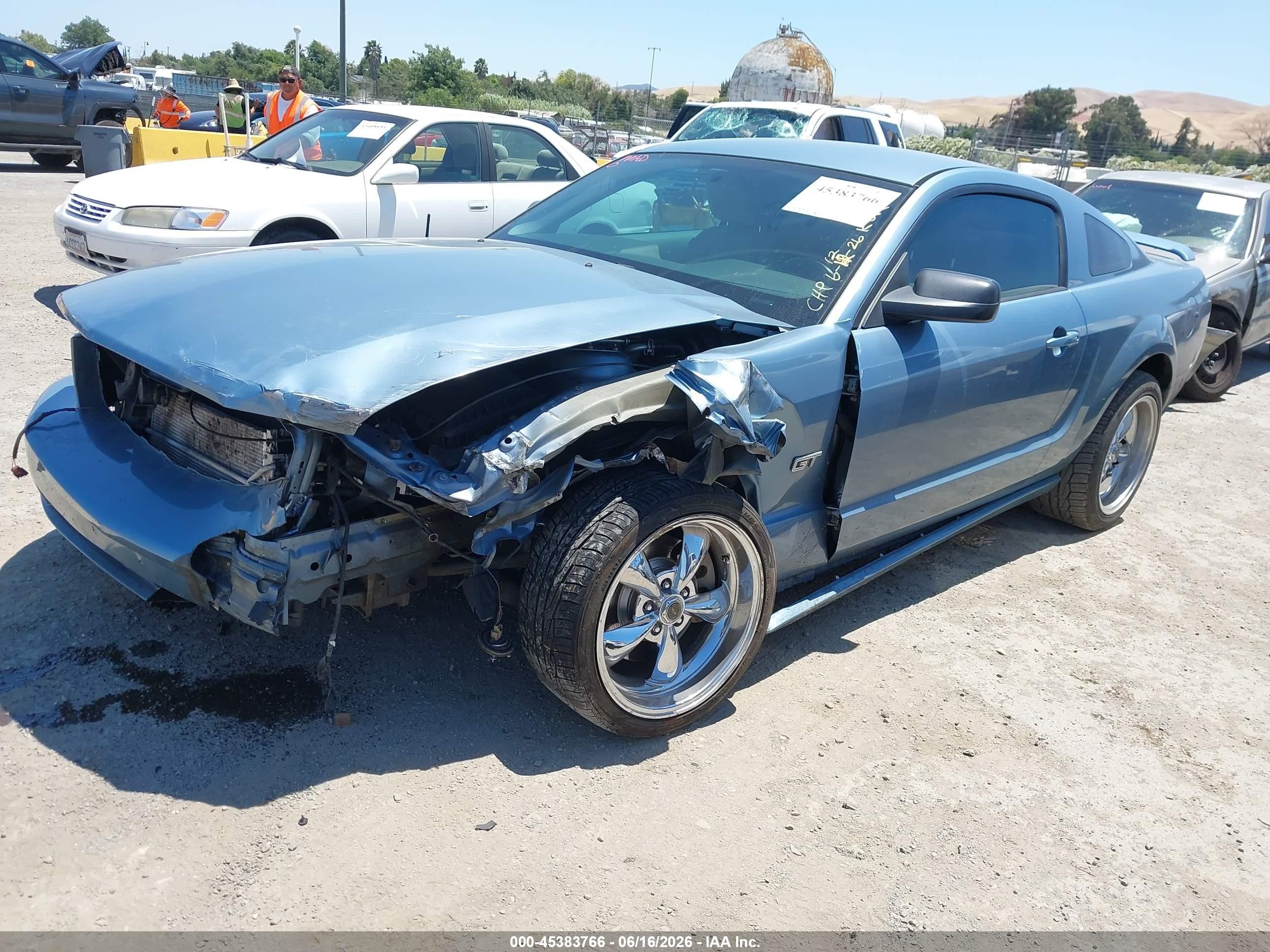 2006 Ford Mustang Gt Light Blue vin: 1ZVHT82H465201436