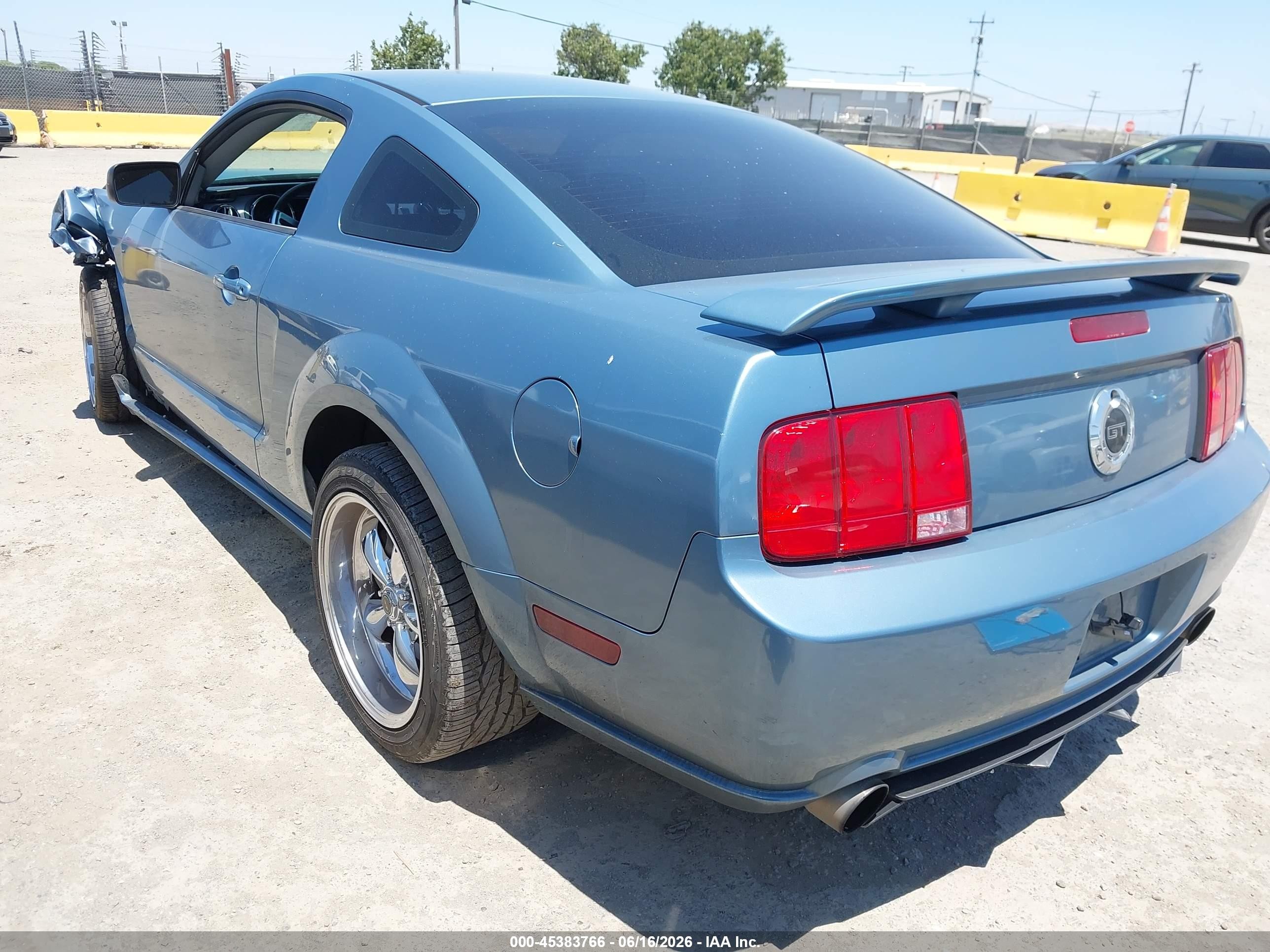 2006 Ford Mustang Gt Light Blue vin: 1ZVHT82H465201436