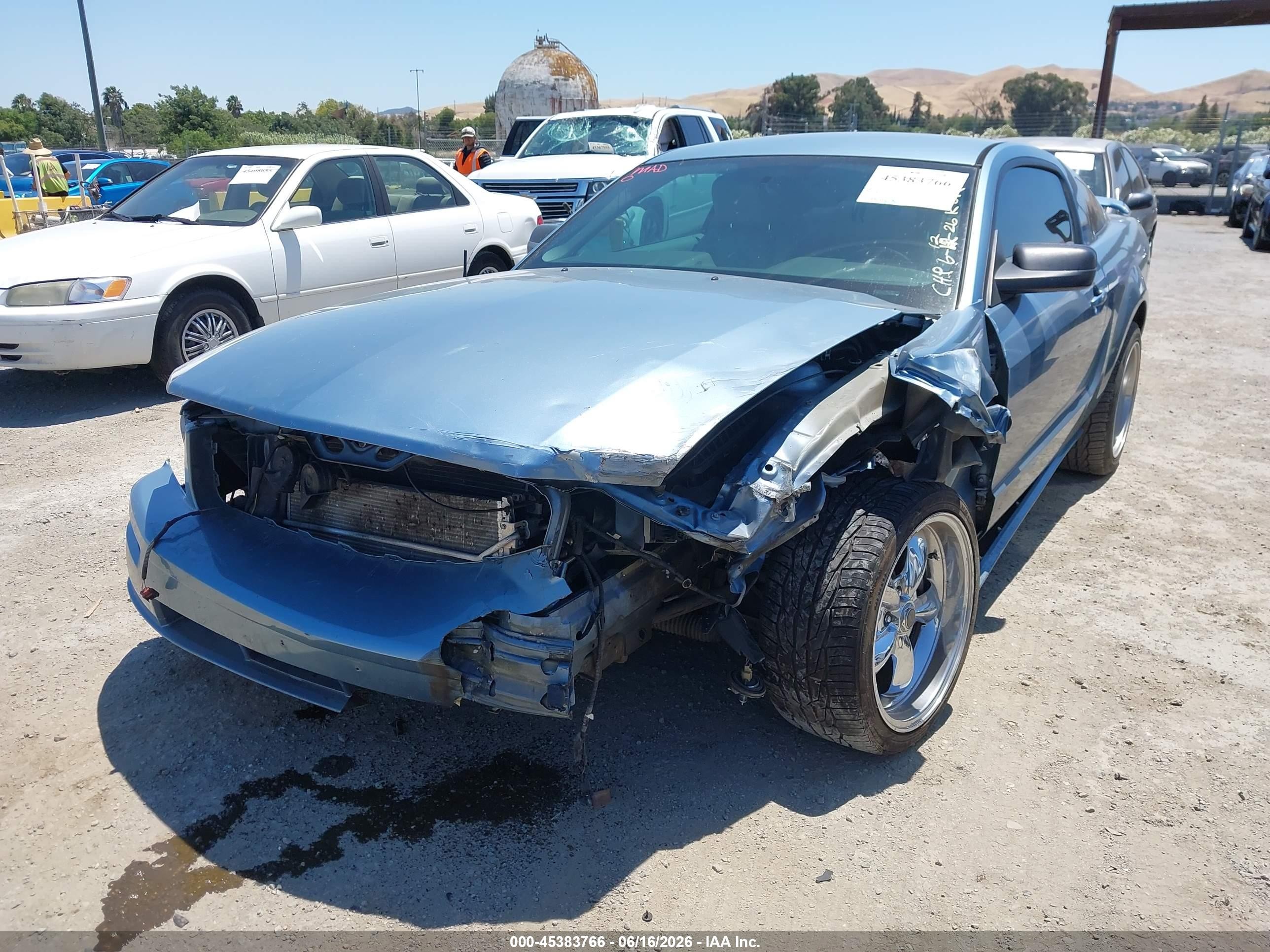 2006 Ford Mustang Gt Light Blue vin: 1ZVHT82H465201436