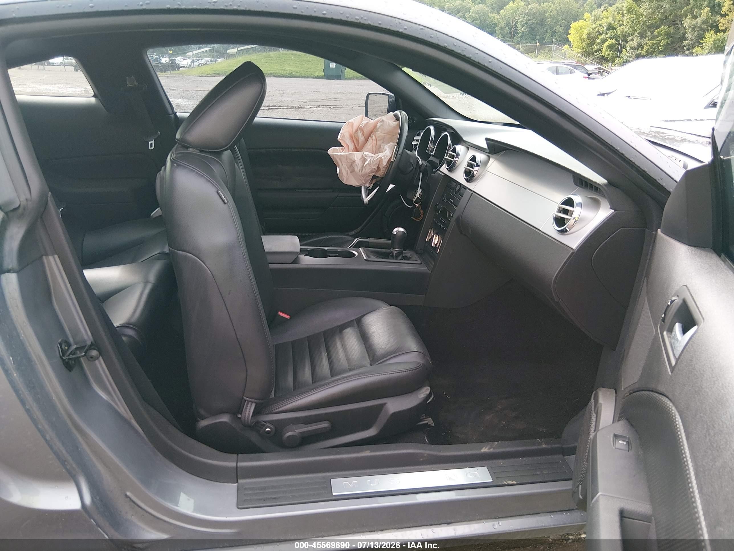 2006 Ford Mustang Gt Gray vin: 1ZVHT82H565137620