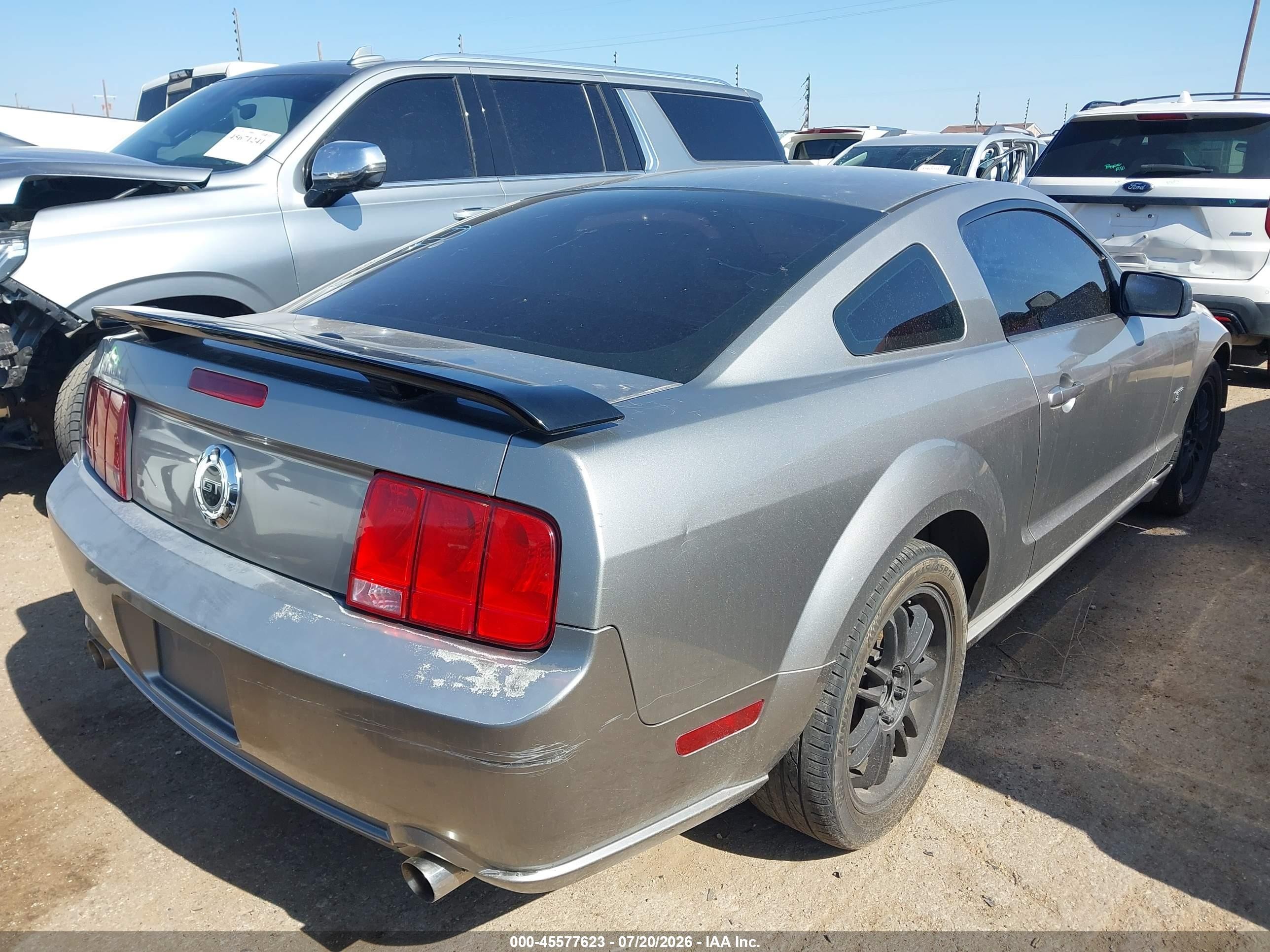 2008 Ford Mustang Gt Deluxe/gt Premium Gray vin: 1ZVHT82H585163072