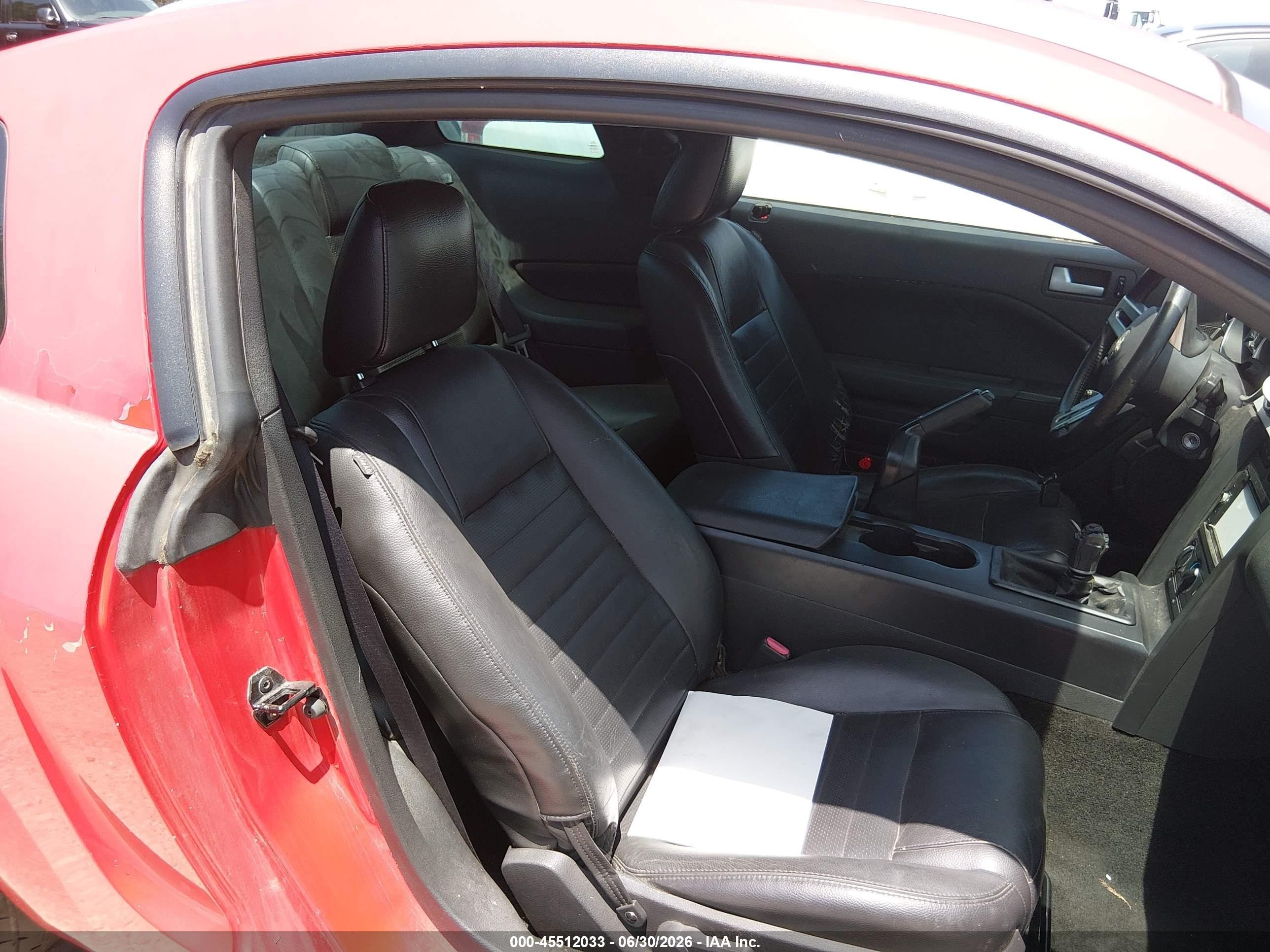 2006 Ford Mustang Gt Red vin: 1ZVHT82H665108630