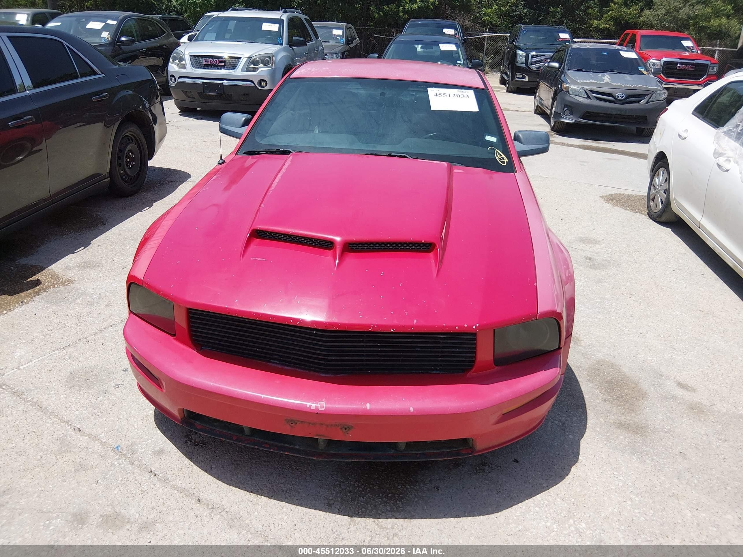 2006 Ford Mustang Gt Red vin: 1ZVHT82H665108630