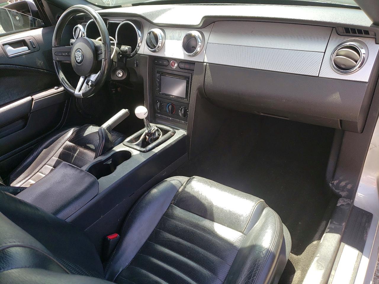 2006 Ford Mustang Gt Silver vin: 1ZVHT82H665188236