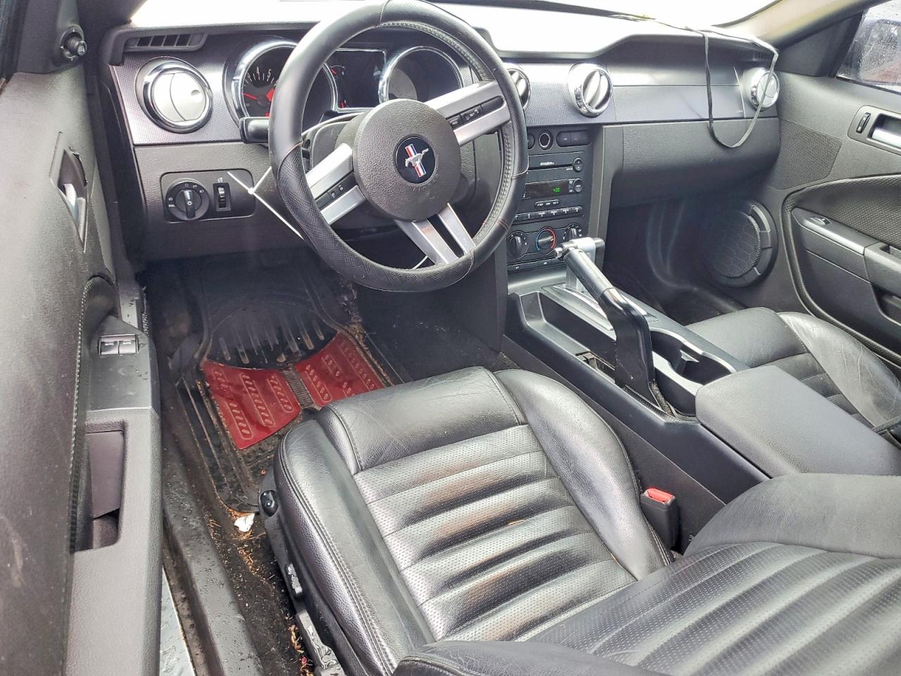 2006 Ford Mustang Gt Red vin: 1ZVHT82H765198595