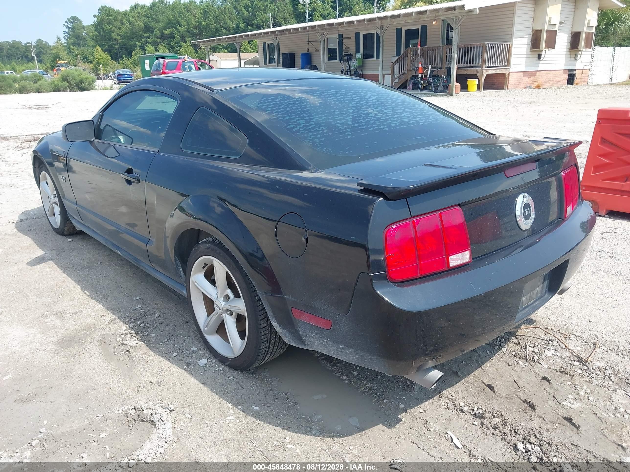 2007 Ford Mustang Gt Deluxe/gt Premium Черный vin: 1ZVHT82H775247912