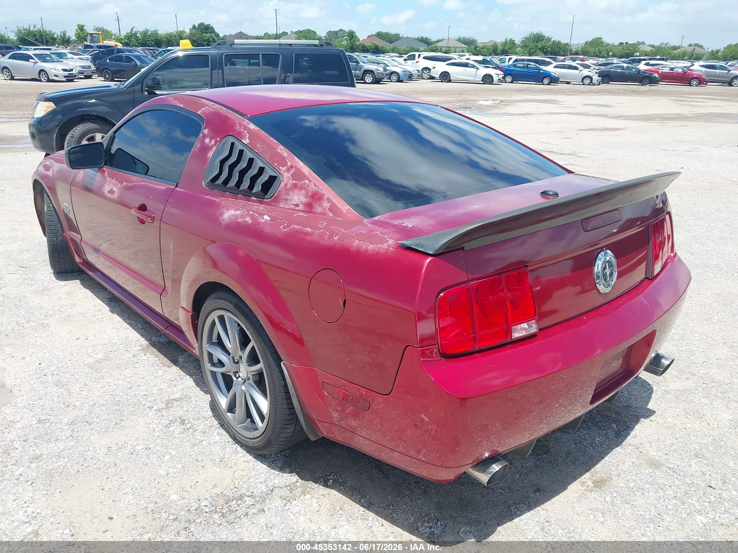 2008 Ford Mustang Gt Deluxe/gt Premium Red vin: 1ZVHT82H785110602