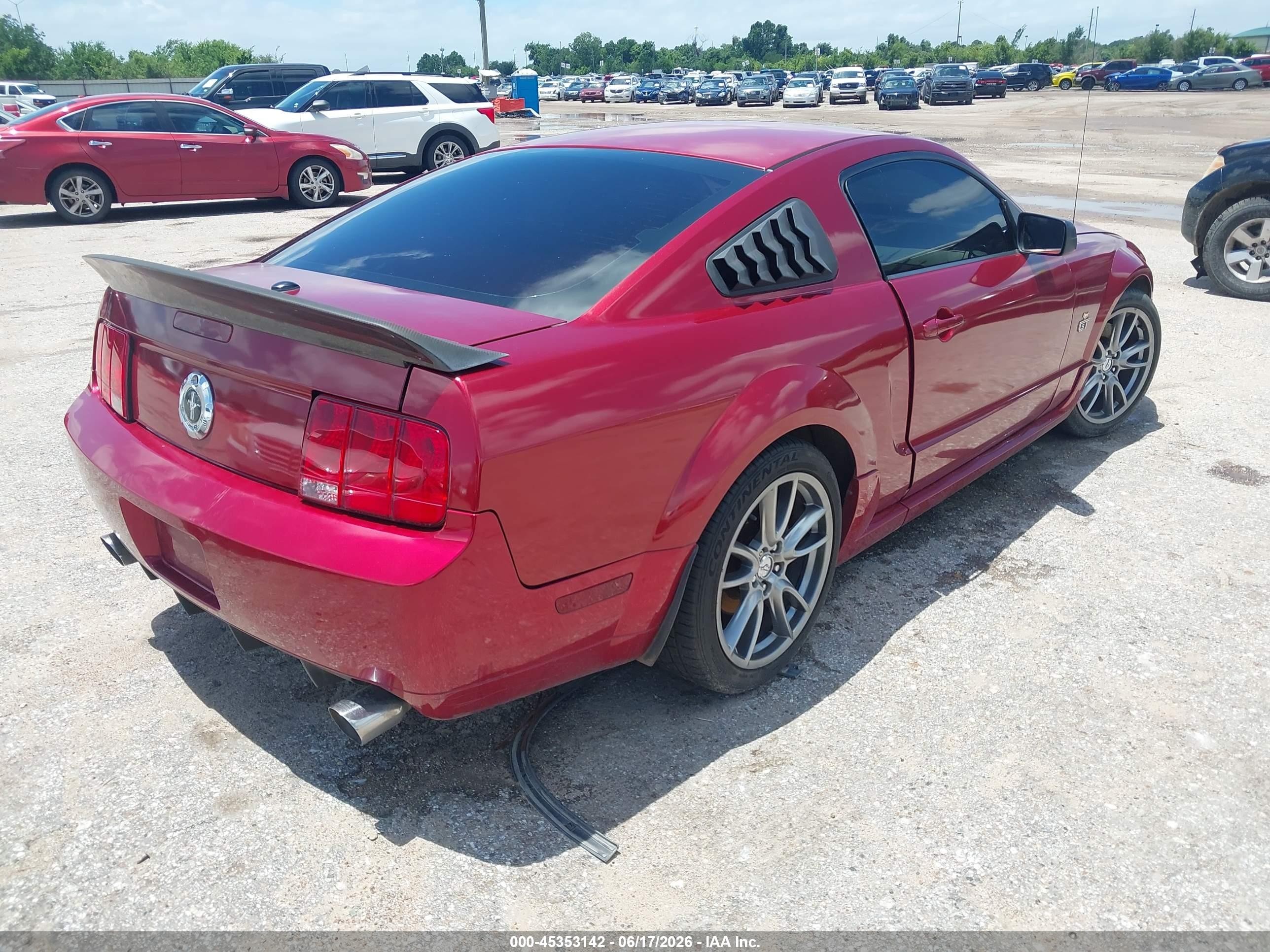 2008 Ford Mustang Gt Deluxe/gt Premium Red vin: 1ZVHT82H785110602