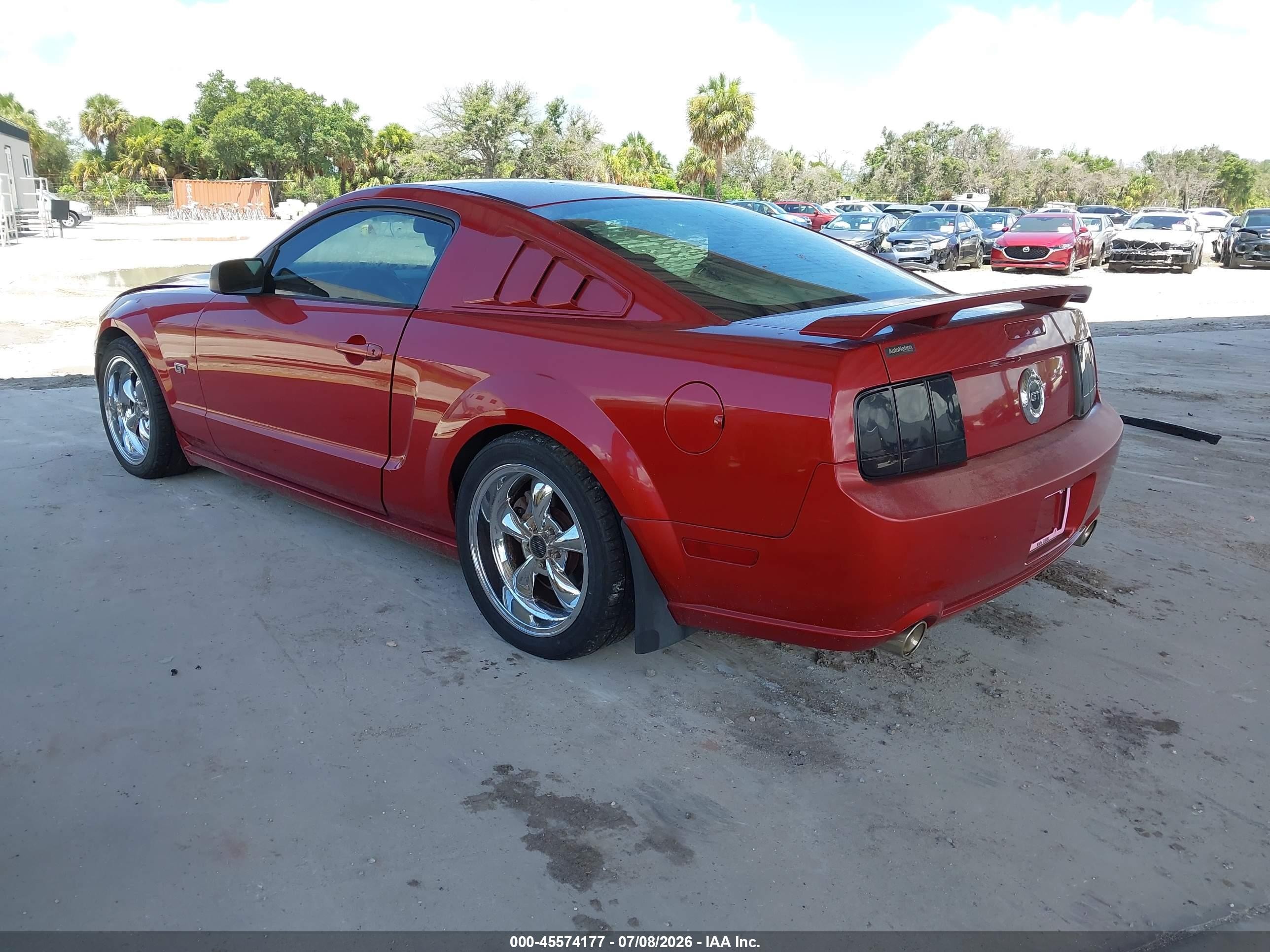 2008 Ford Mustang Gt Deluxe/gt Premium Red vin: 1ZVHT82H785147522