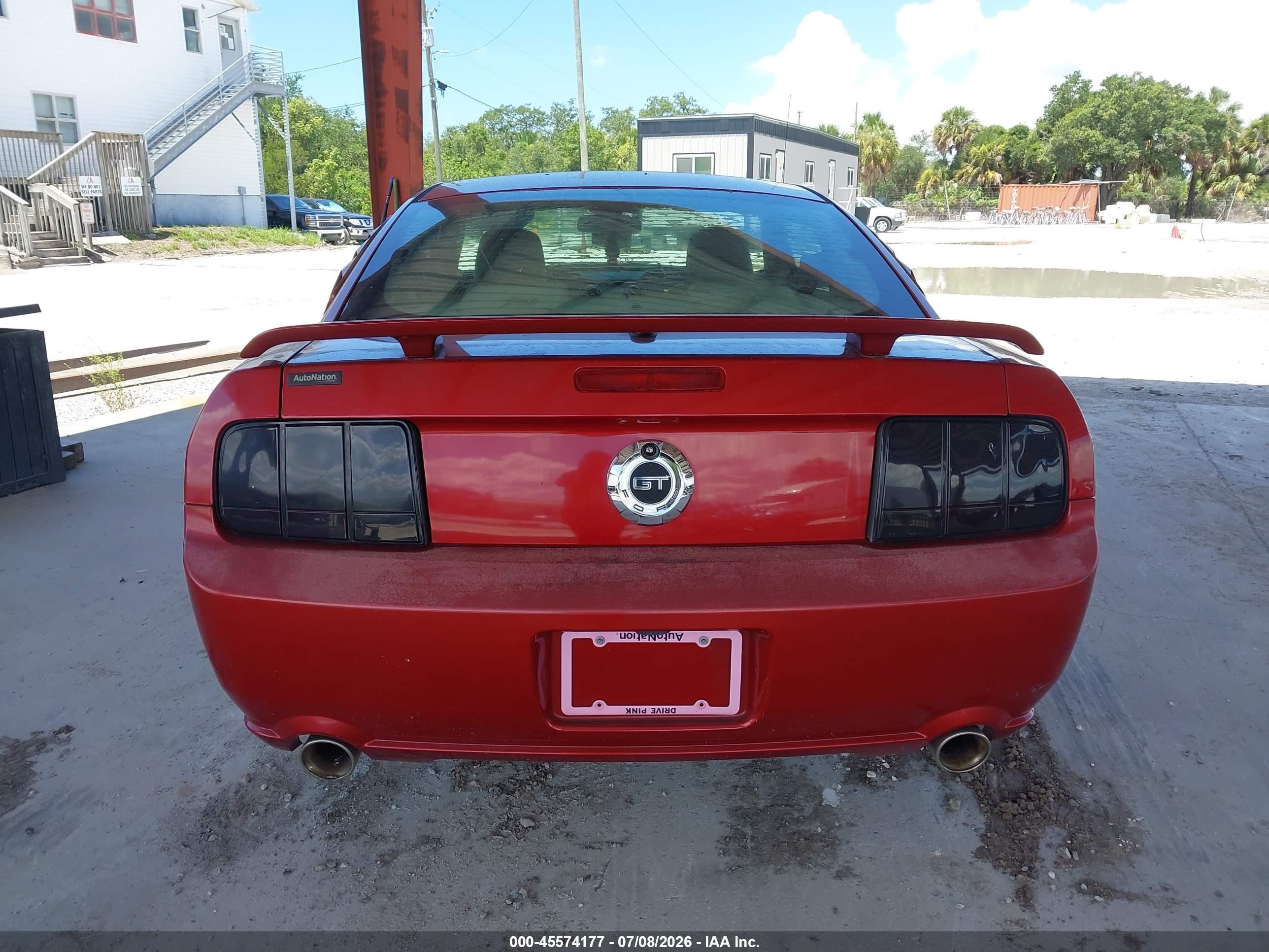 2008 Ford Mustang Gt Deluxe/gt Premium Red vin: 1ZVHT82H785147522